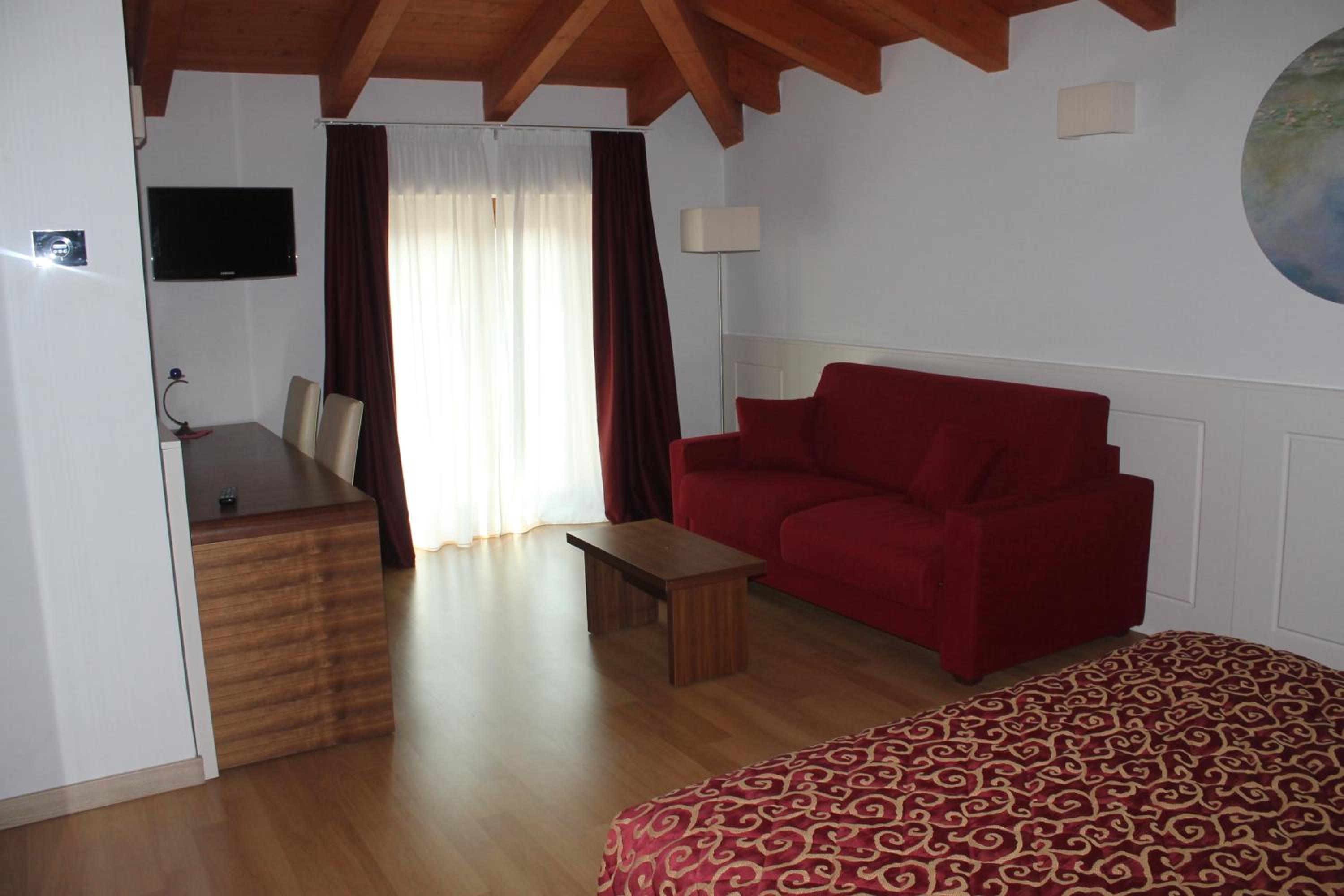 Junior Suite - Photo 2