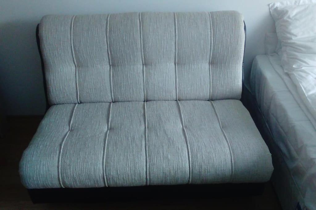 One-Bedroom Apartment - Photo 11