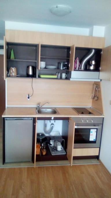 One-Bedroom Apartment - Photo 12