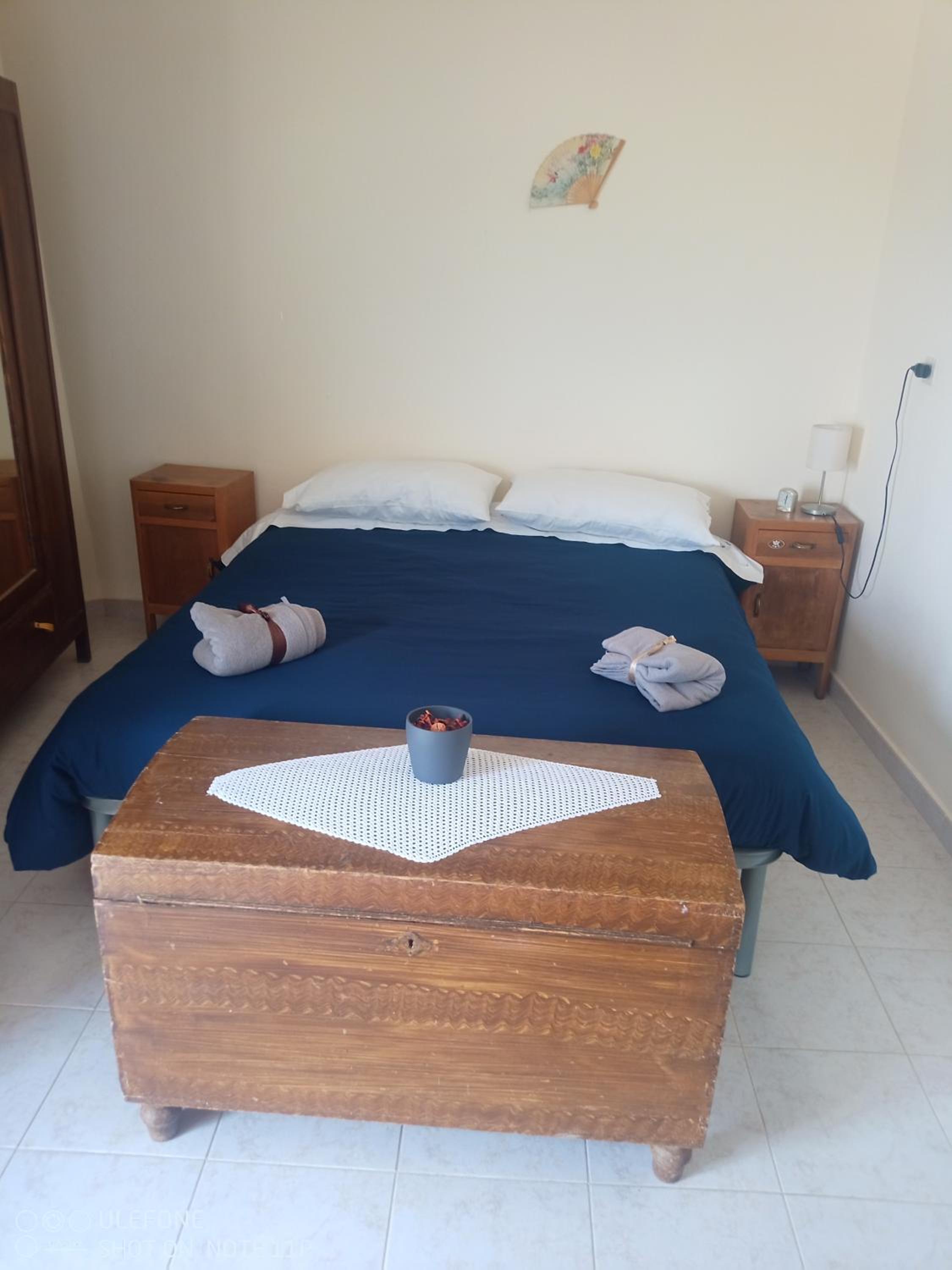 One-Bedroom House - Photo 6