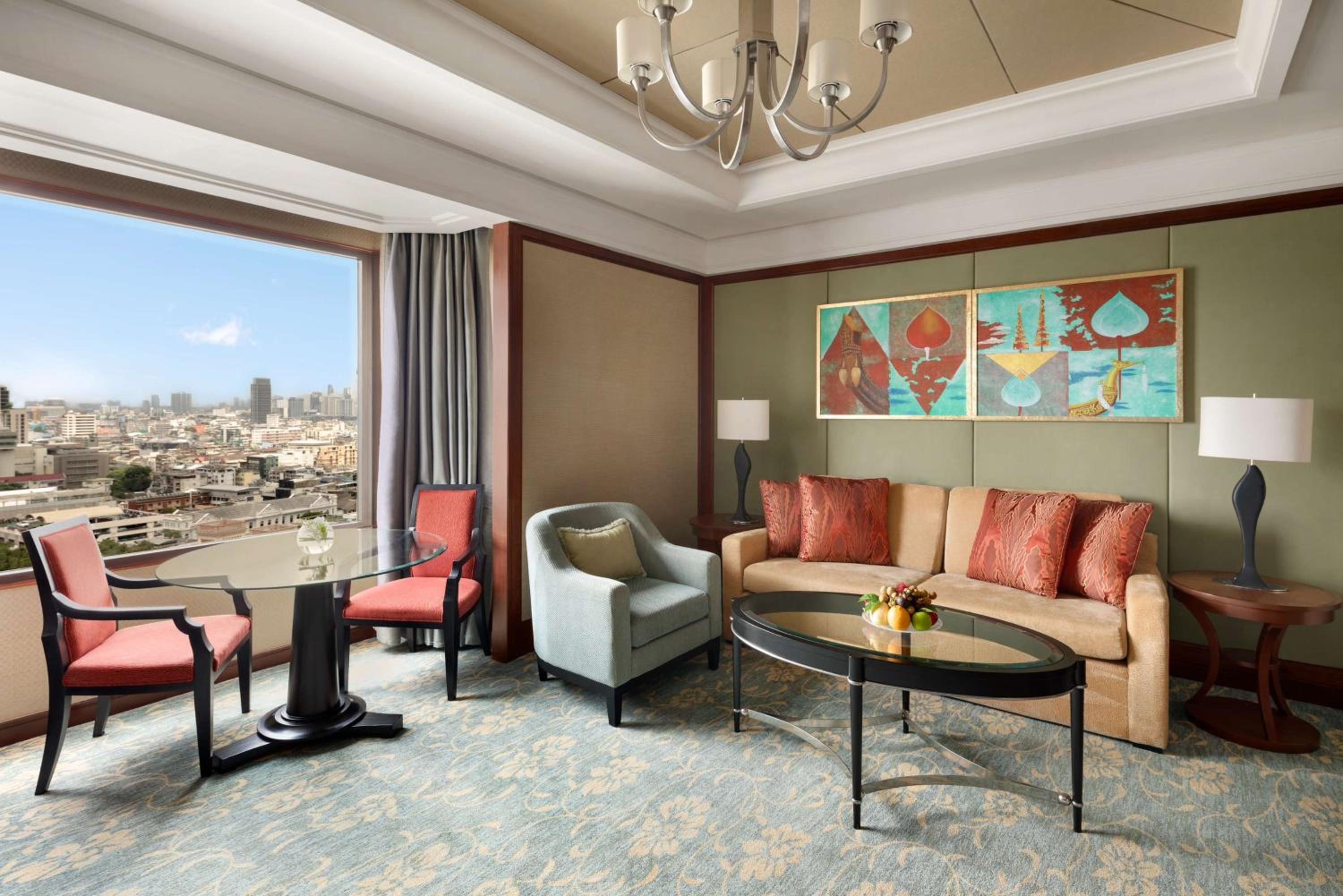Executive Suite thumbnail 6