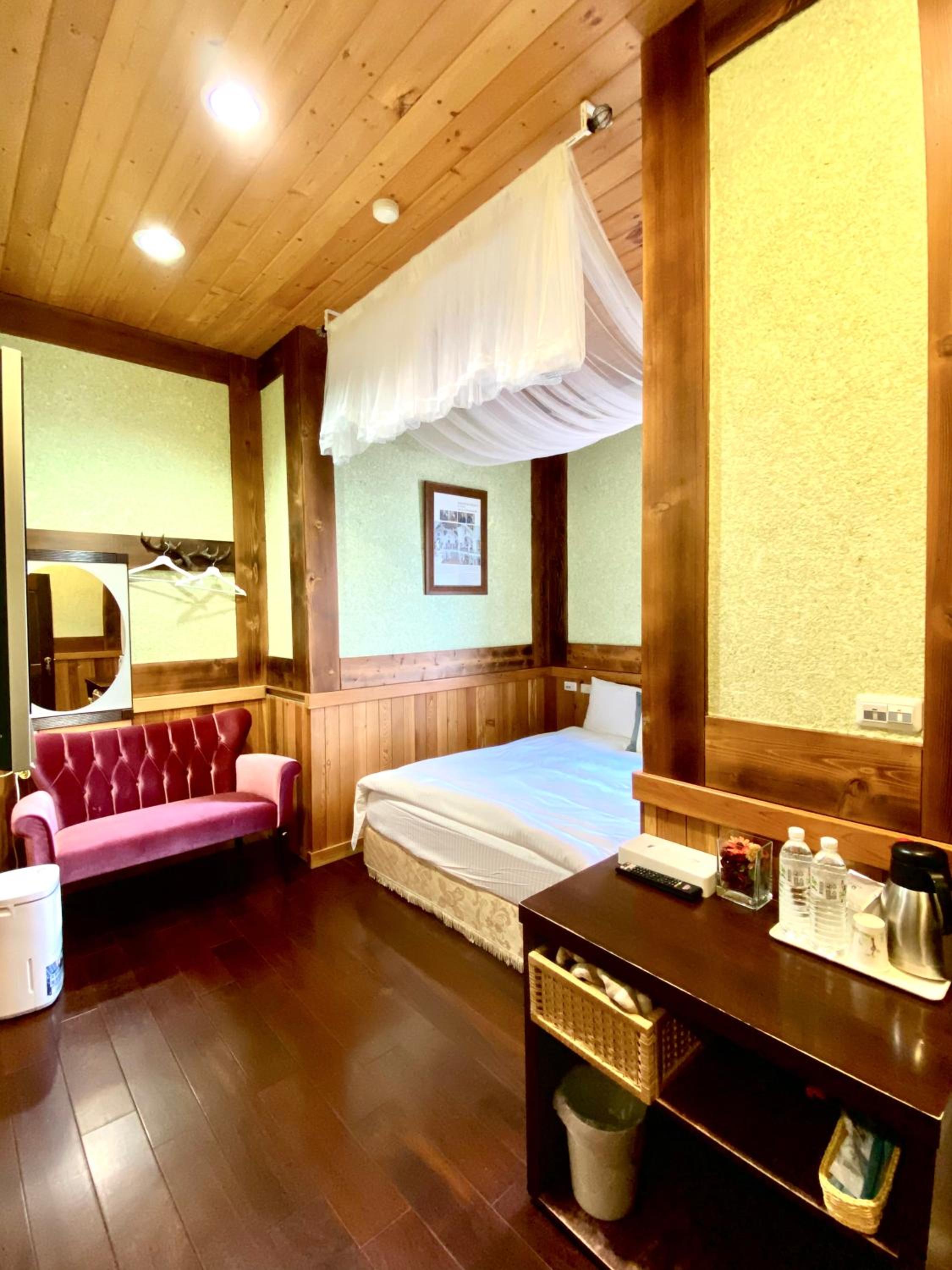 Double Room photo 3