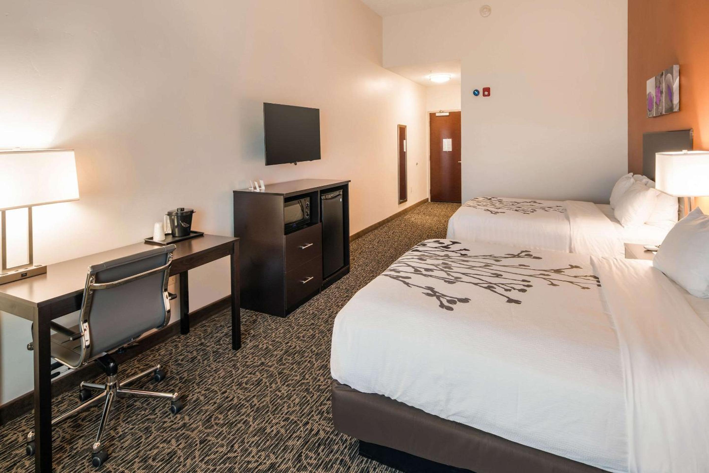 Queen Room with Two Queen Beds - Accessible/Non-Smoking