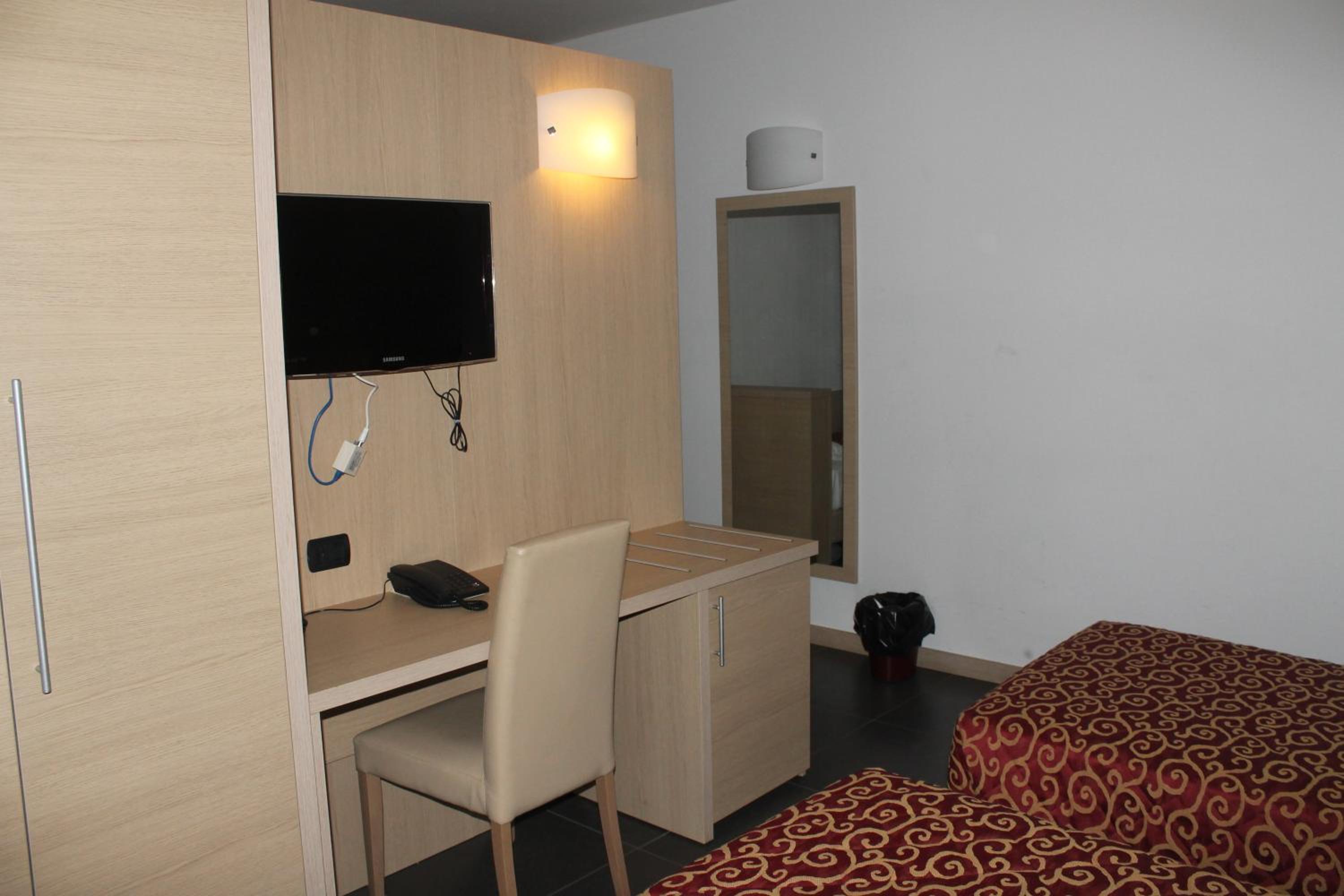 Triple Room - Photo 1