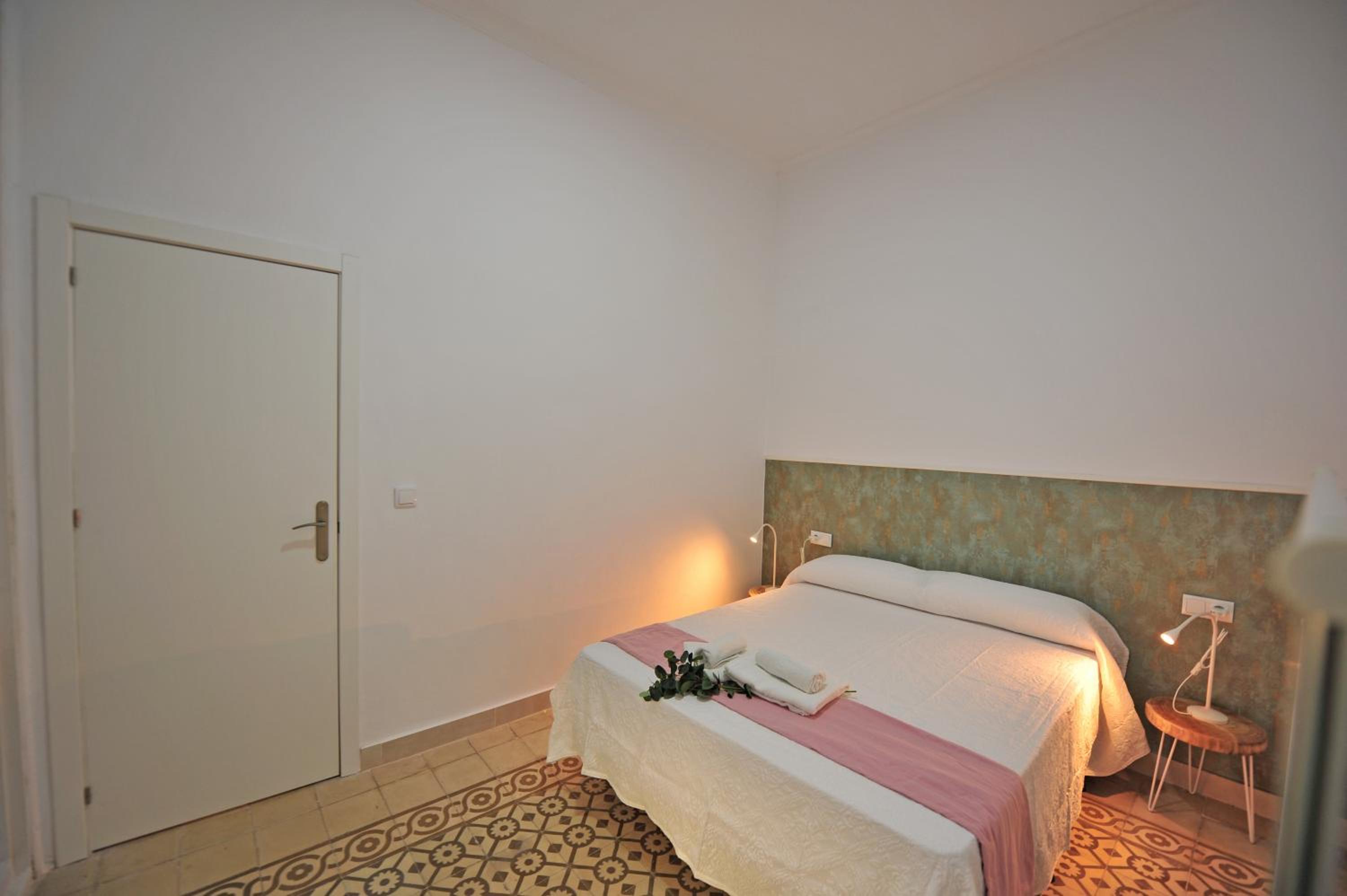 Two-Bedroom Apartment - Photo 20