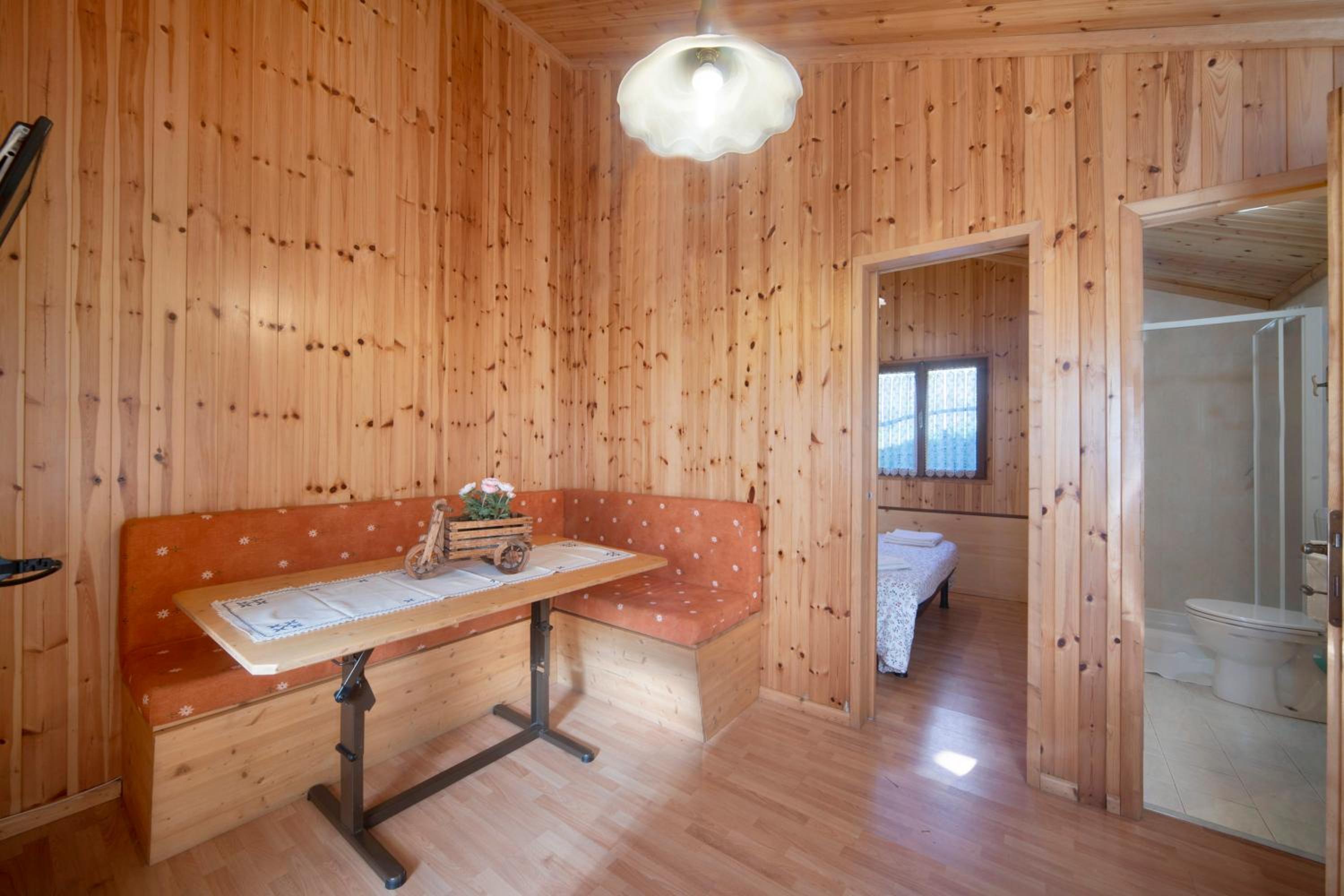 Two-Bedroom House - Photo 11