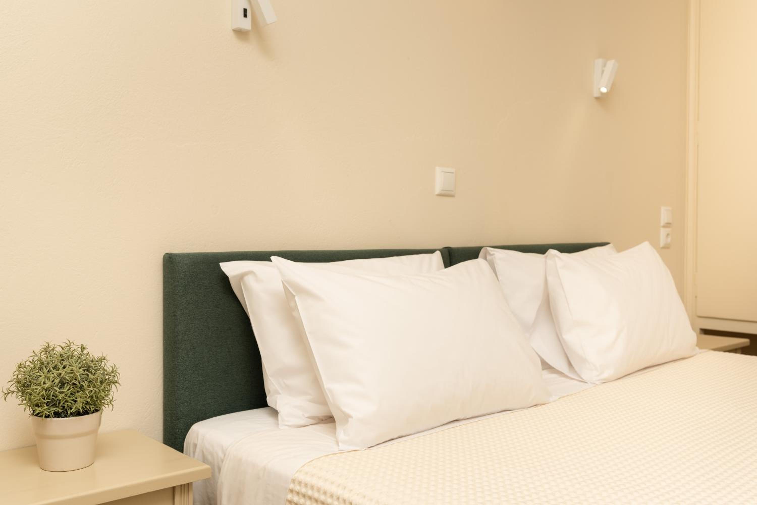 Standard Double or Twin Room with Balcony photo 1