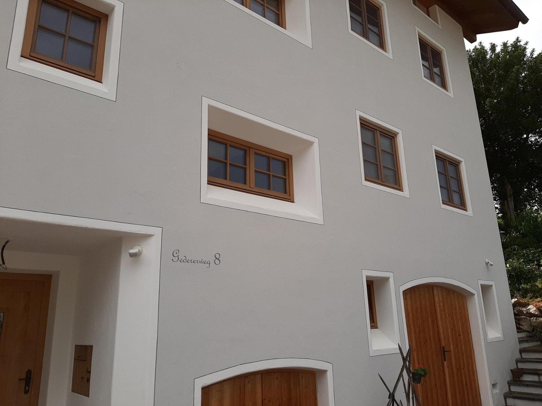 Apartment with Balcony photo 2