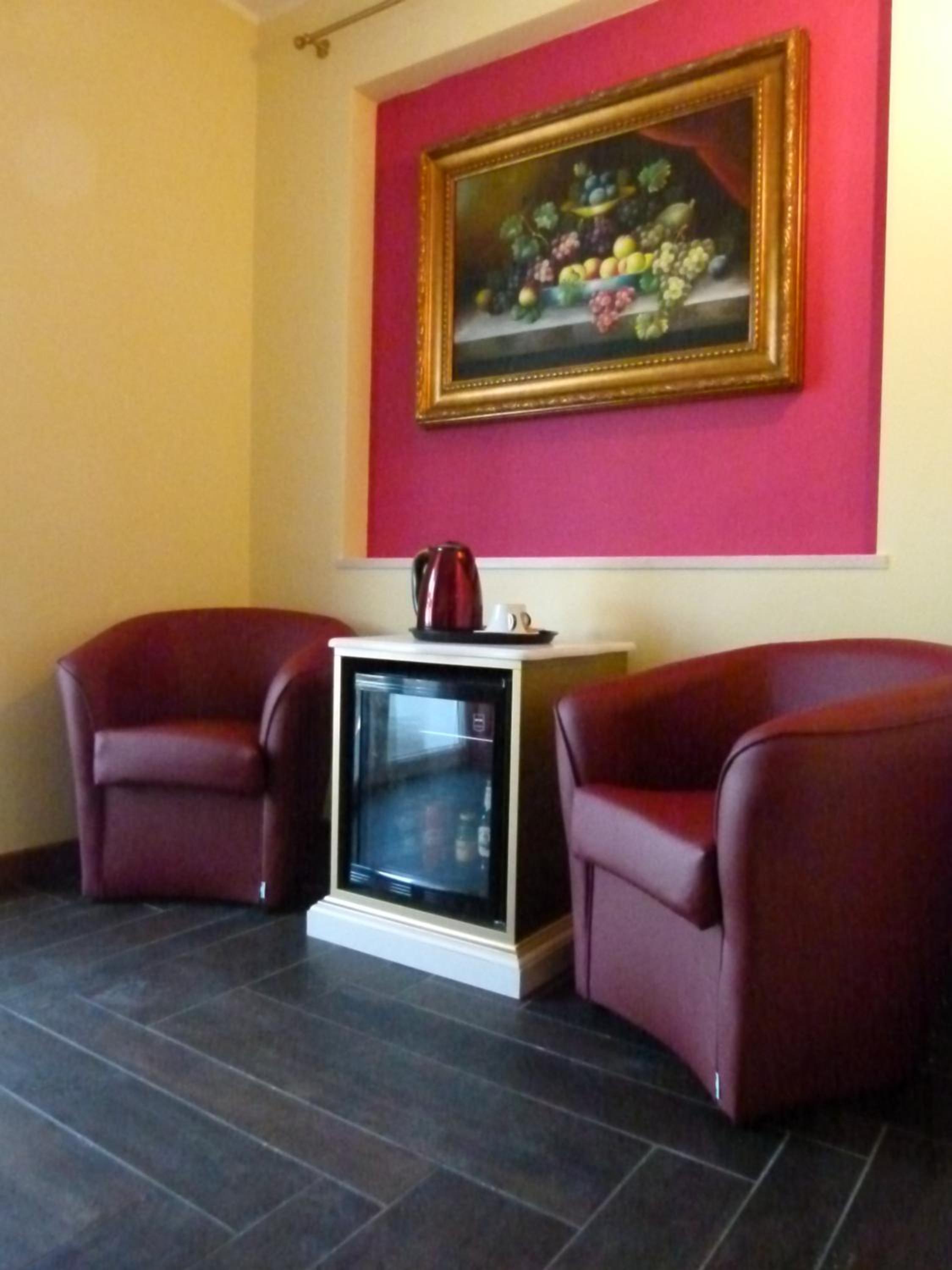 King Suite with Balcony and Lake View photo 3