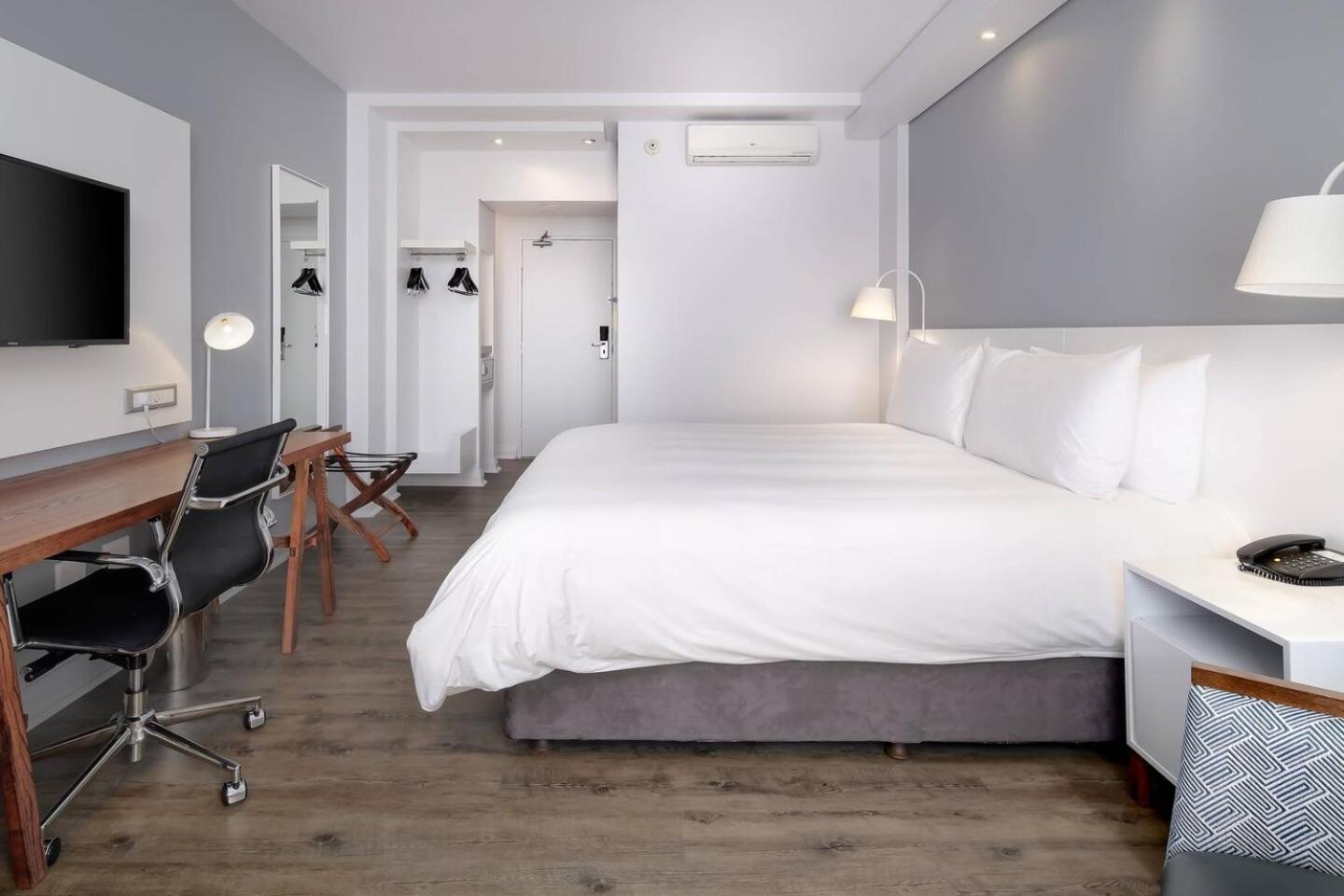 Deluxe Double Room - Photo 2