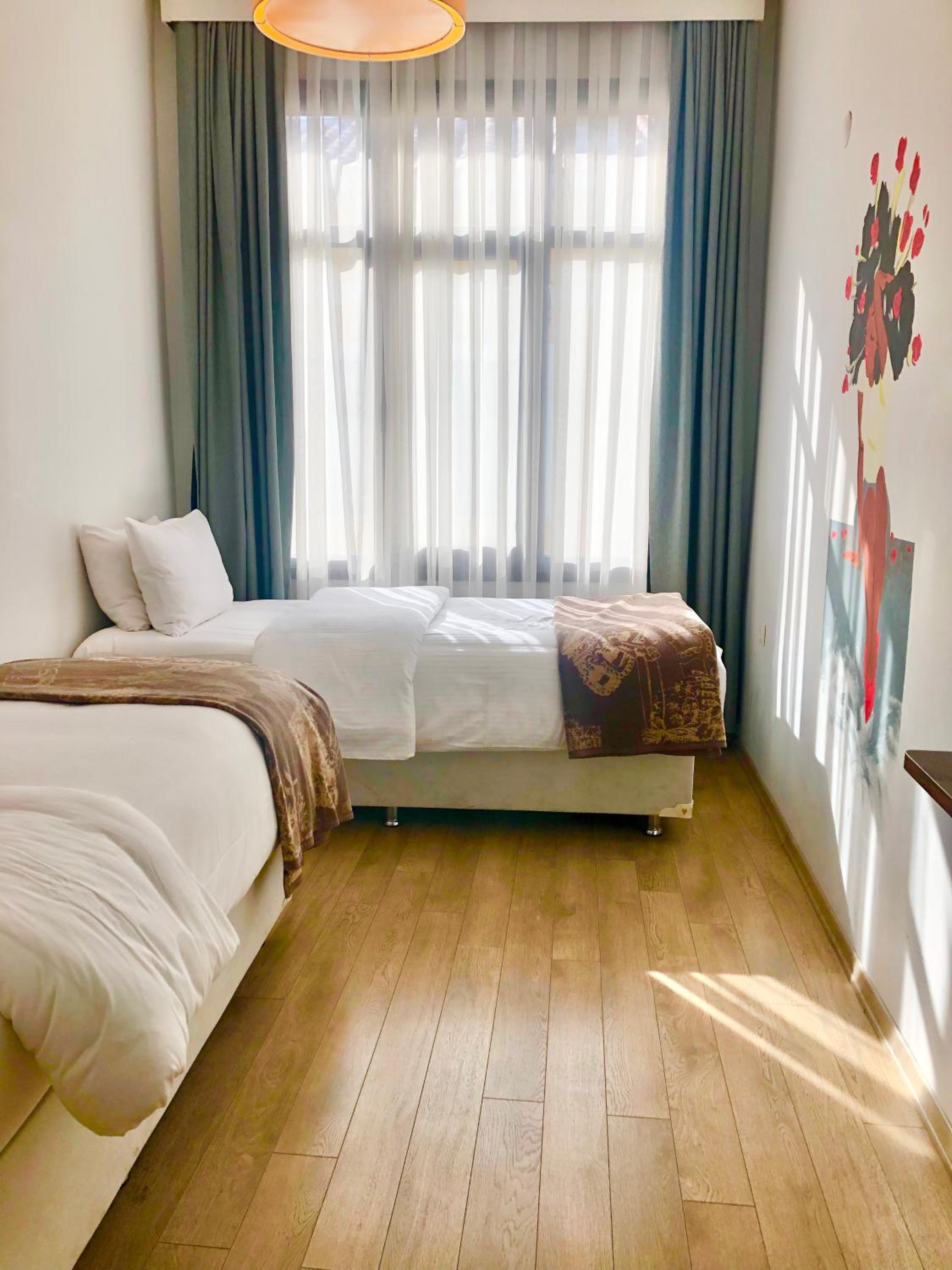Standard Twin Room photo 1