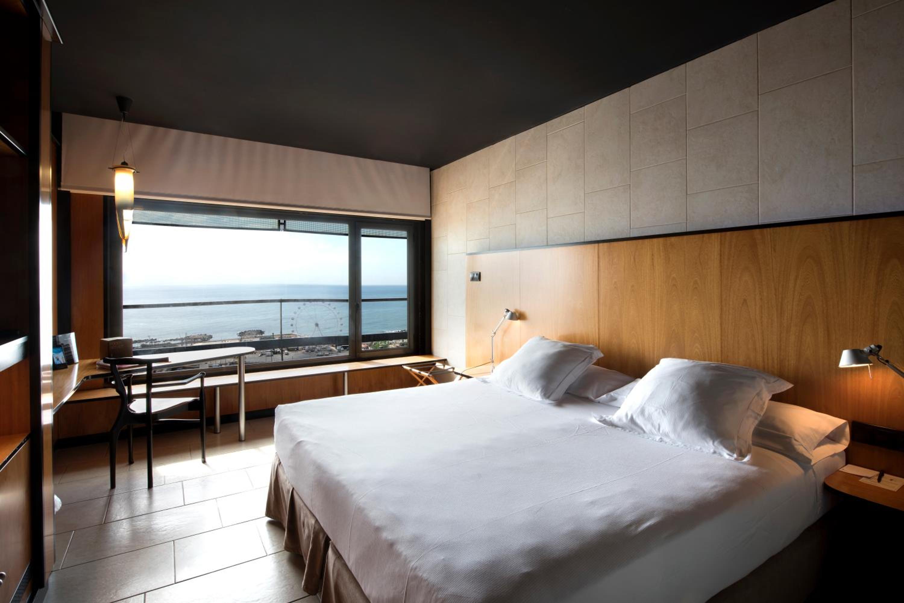 Special Offer - Double or Twin Room with Sea View and Massage