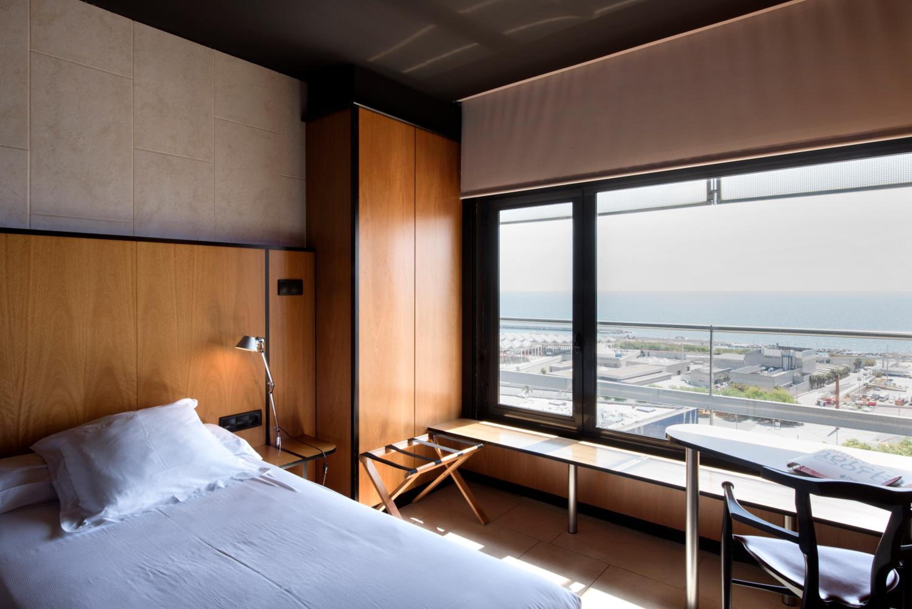 Special Offer - Double or Twin Room with Sea View and Massage