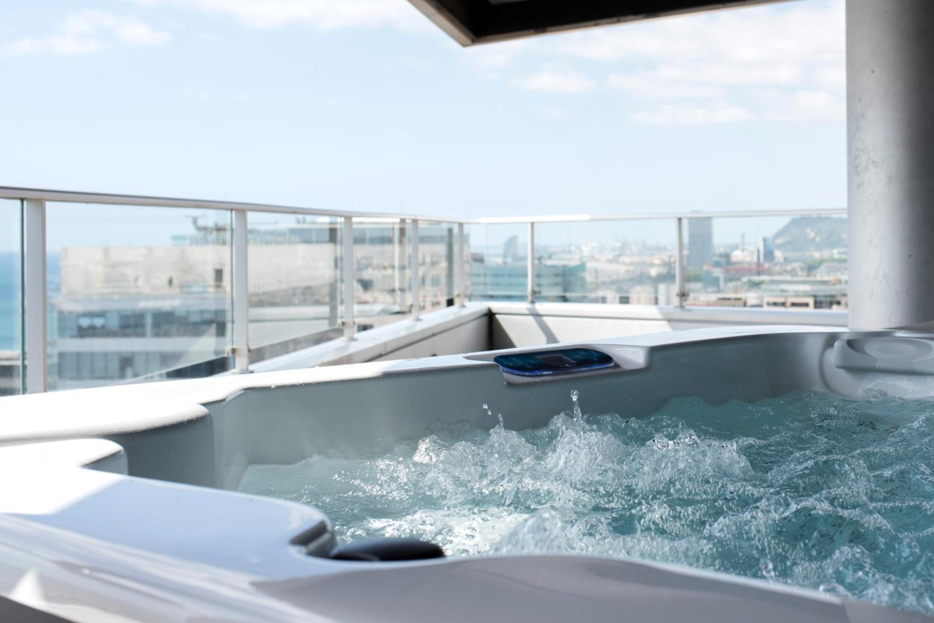 Special Offer - Premium Suite with Massage