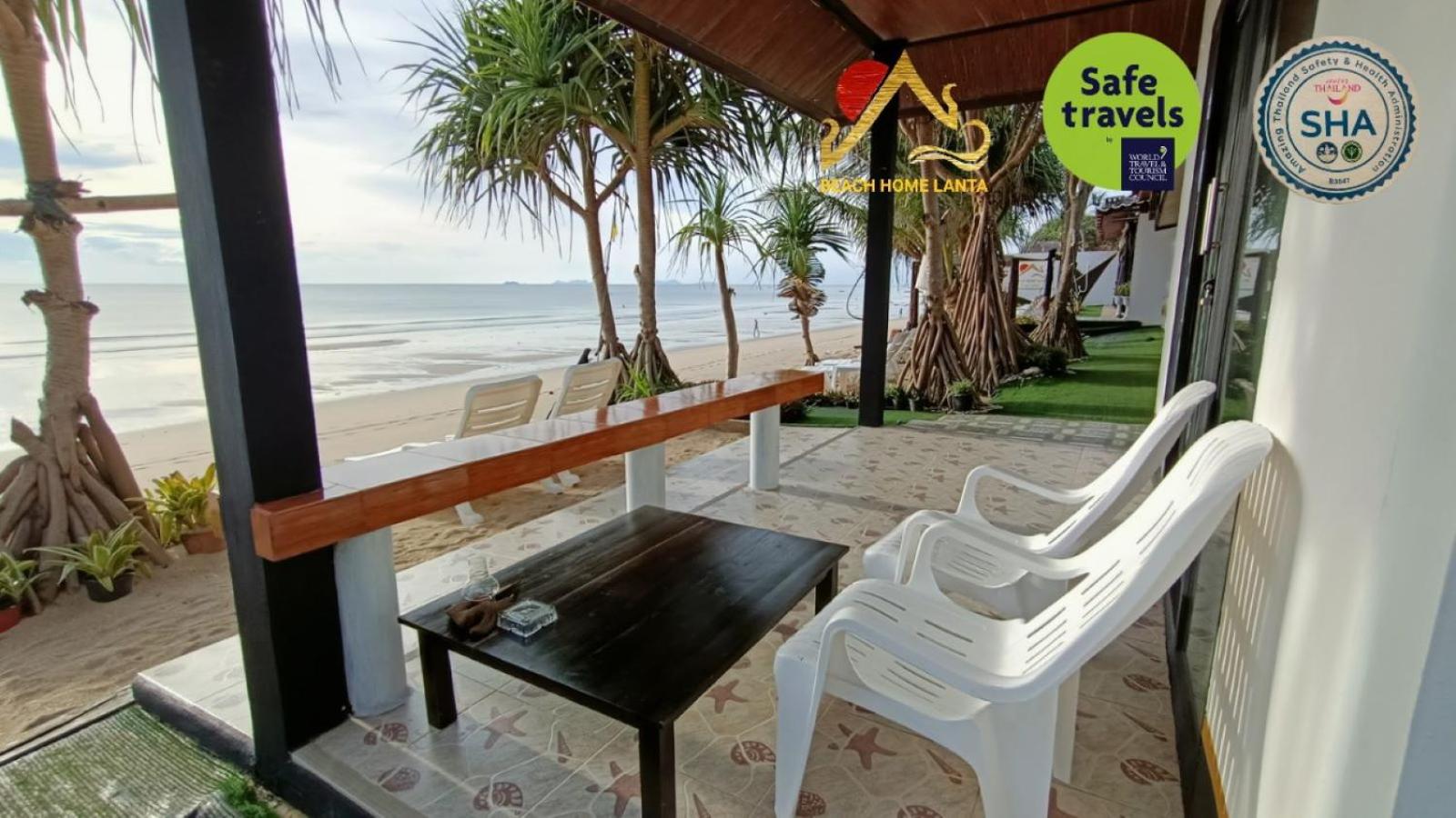 Bungalow On Beach Front photo 3