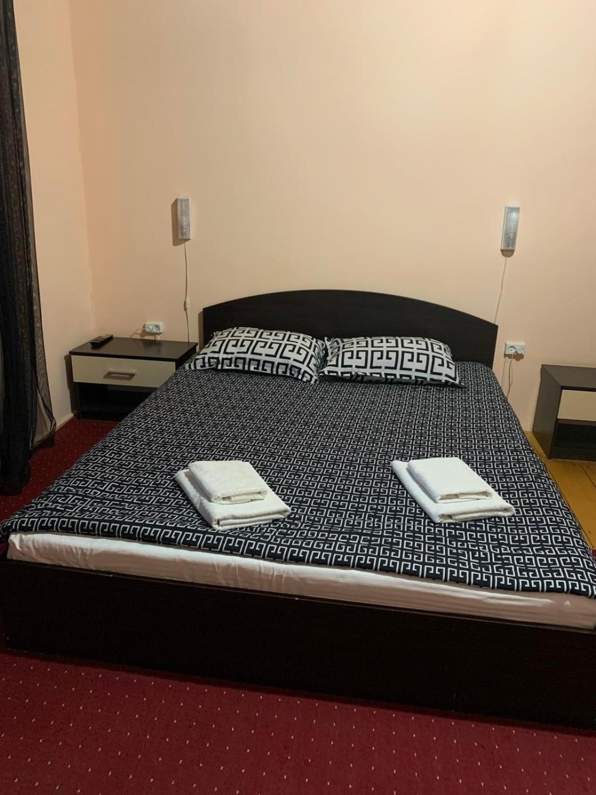 Standard Double Room photo 2