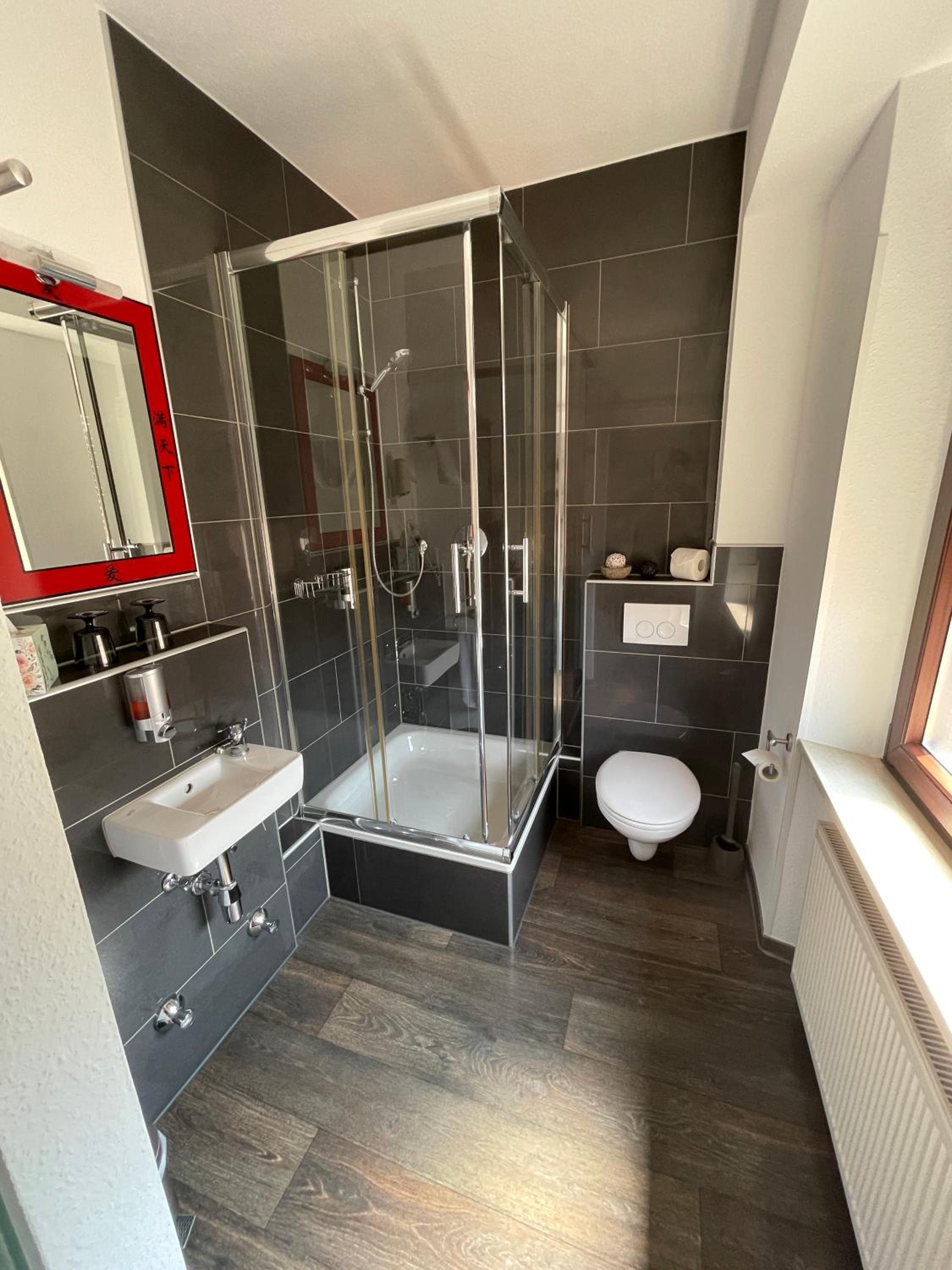 Double or Twin Room with Shower photo 1