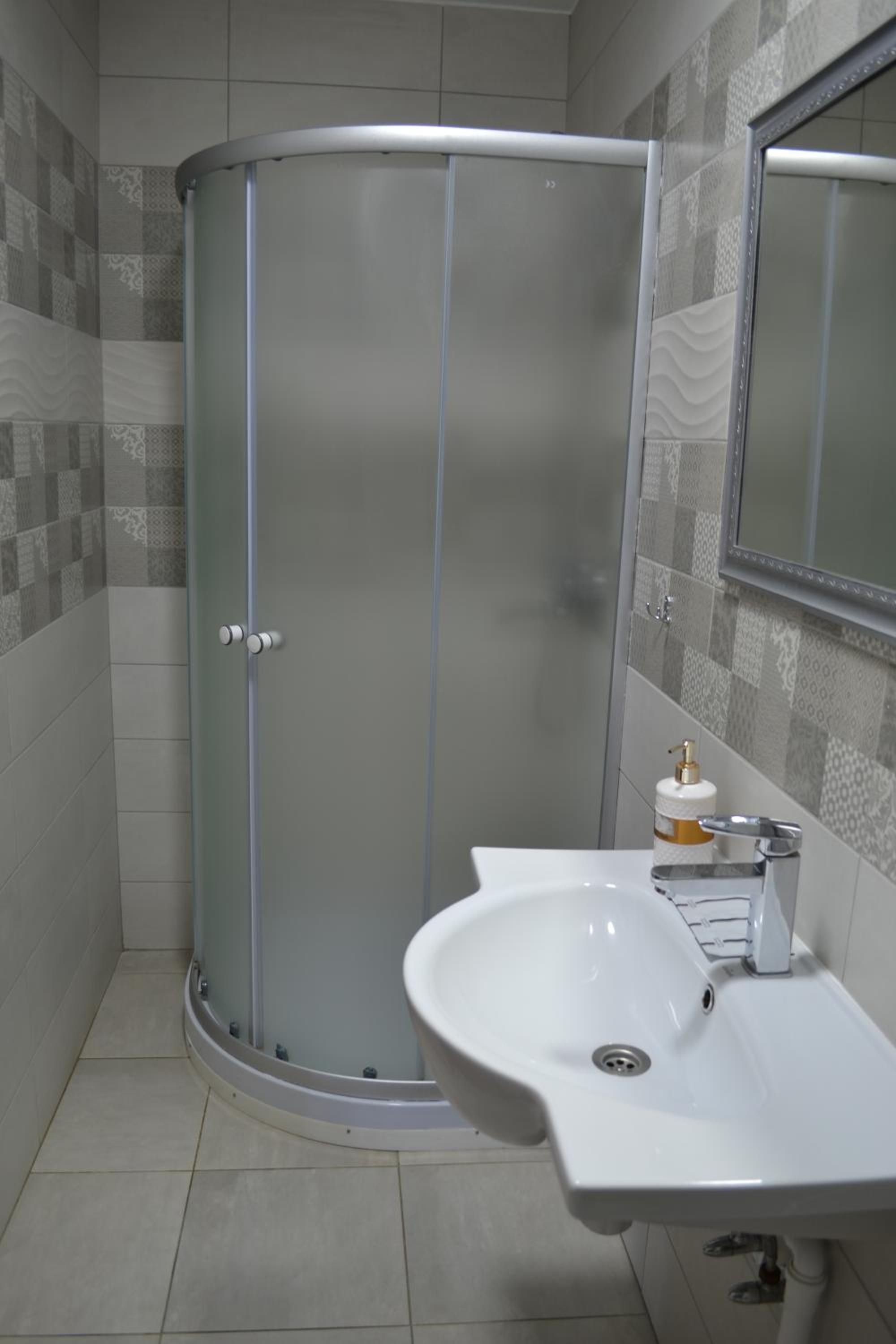 Quadruple Room with Bathroom photo 1