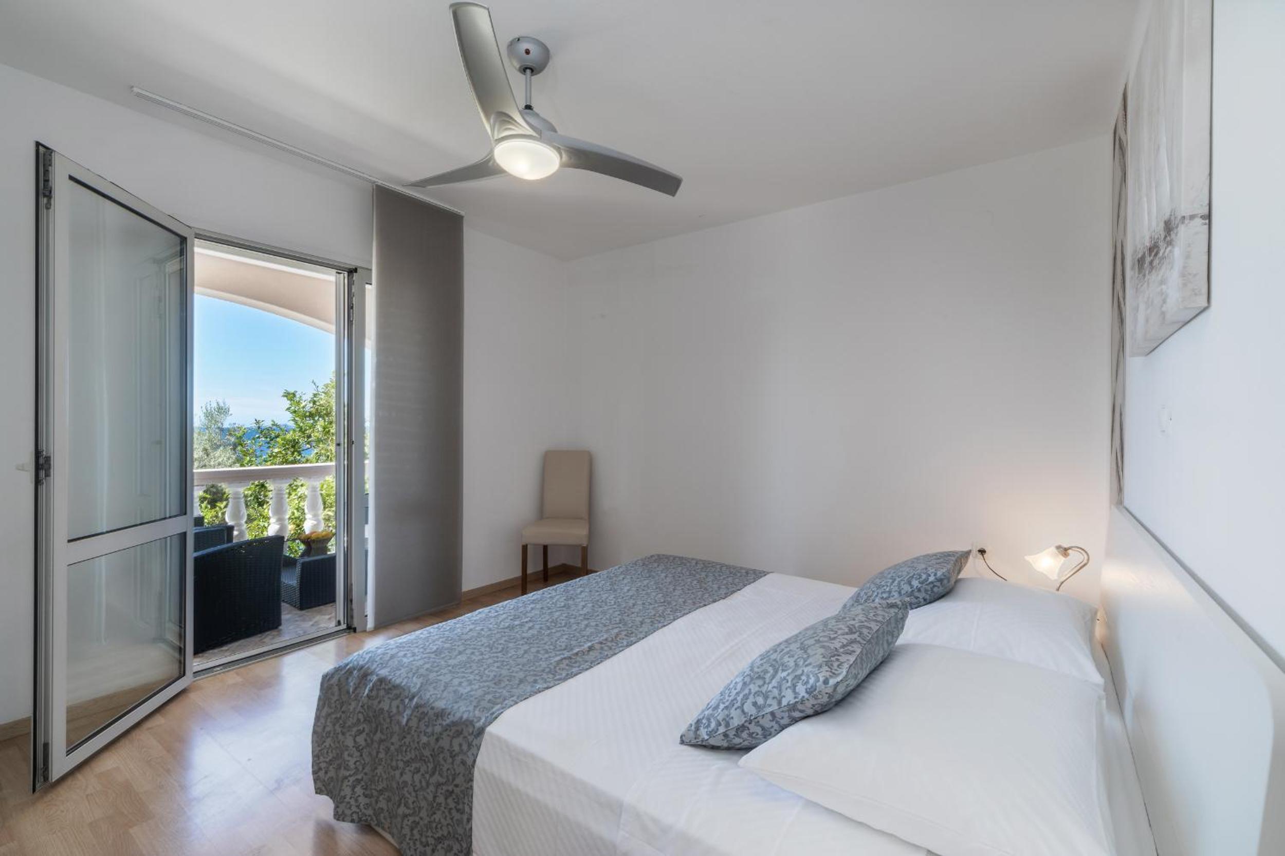 Apartment with Sea View