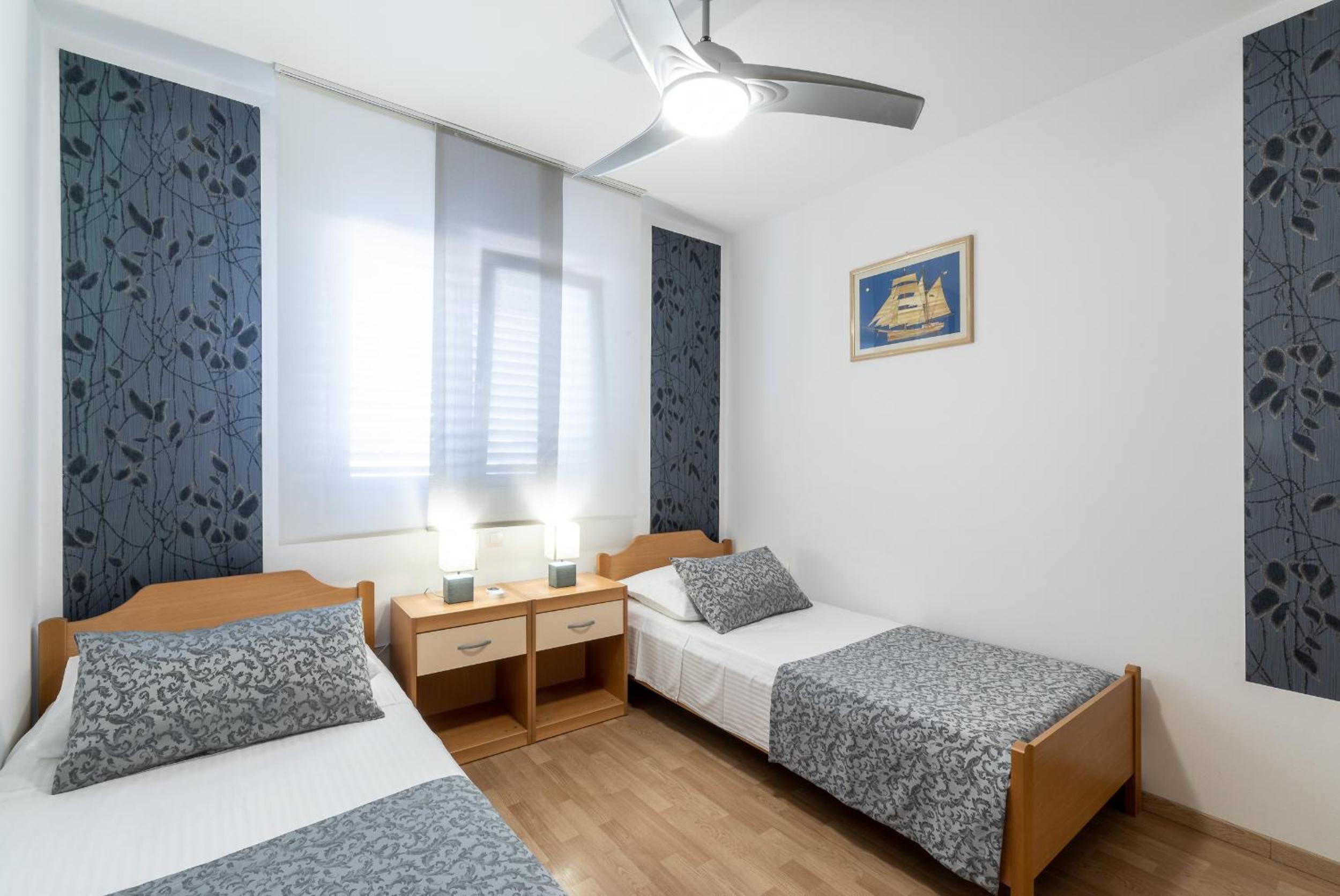 Apartment with Sea View photo 2