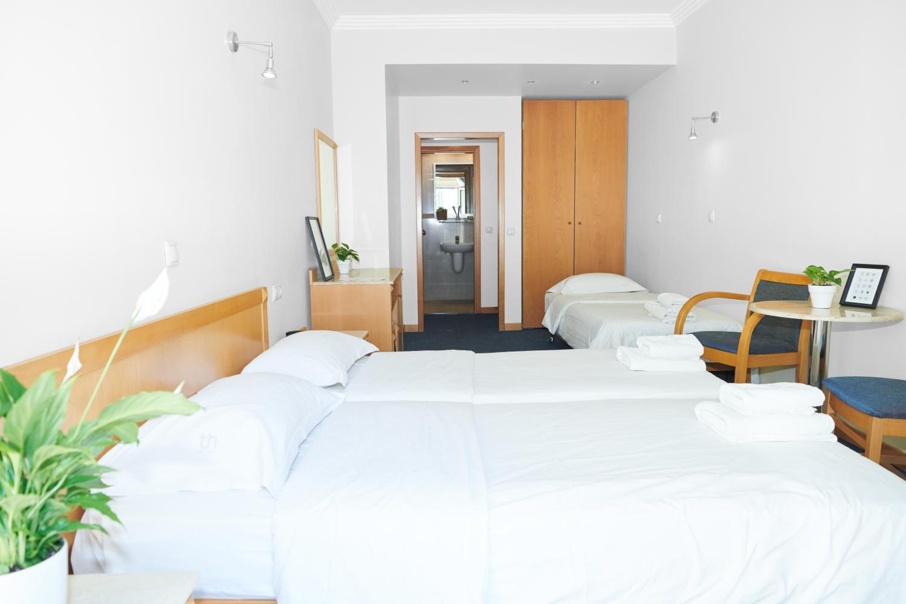 Triple Room - Photo 1