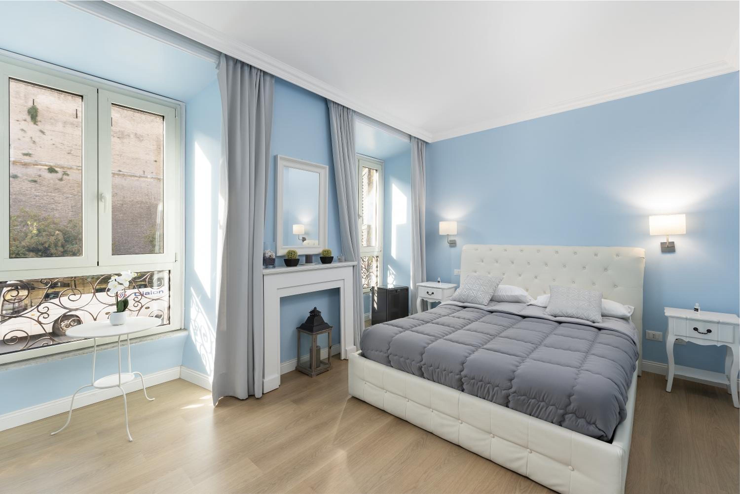 Superior King Room photo 2