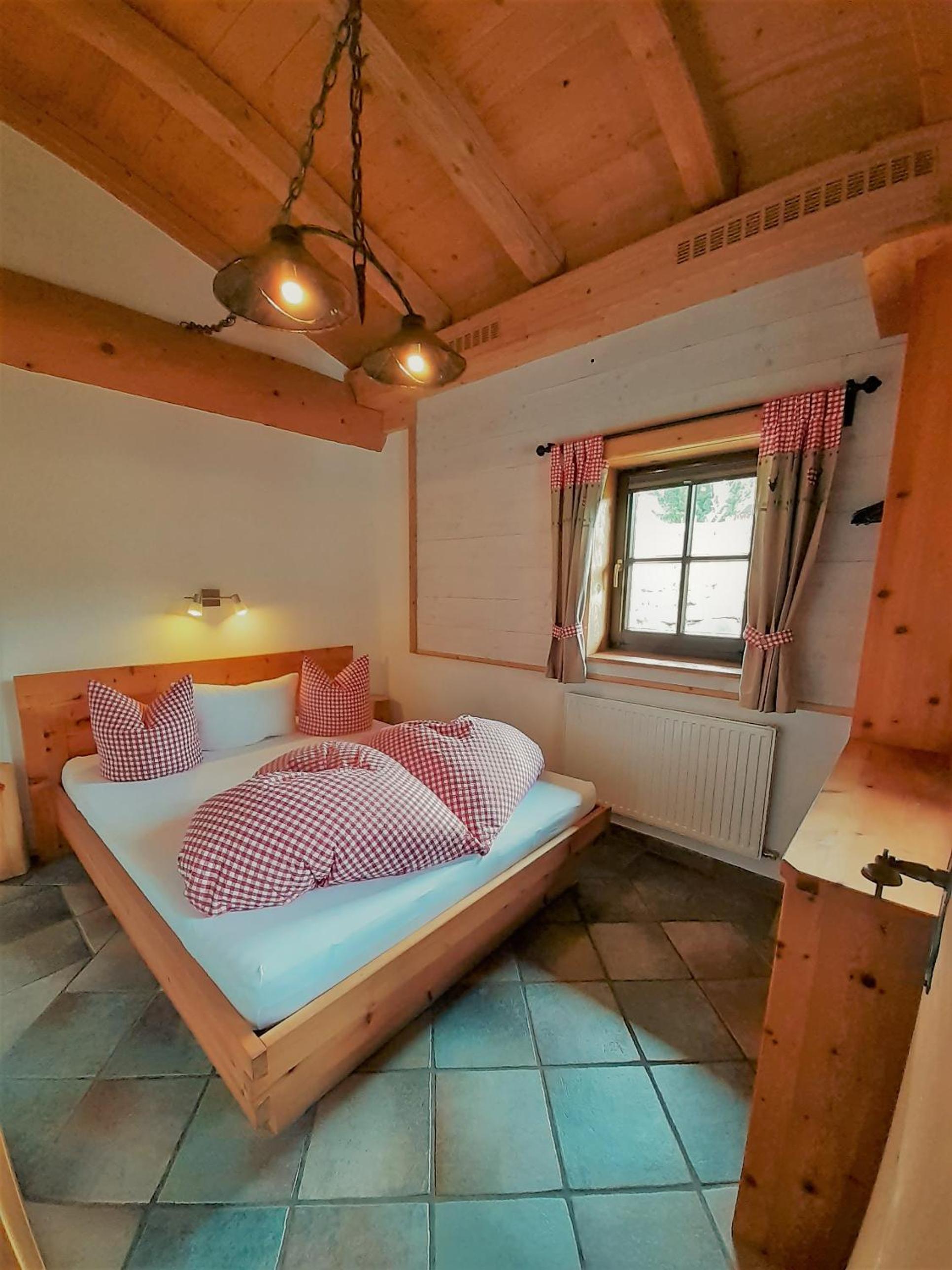 Superior Chalet photo 2