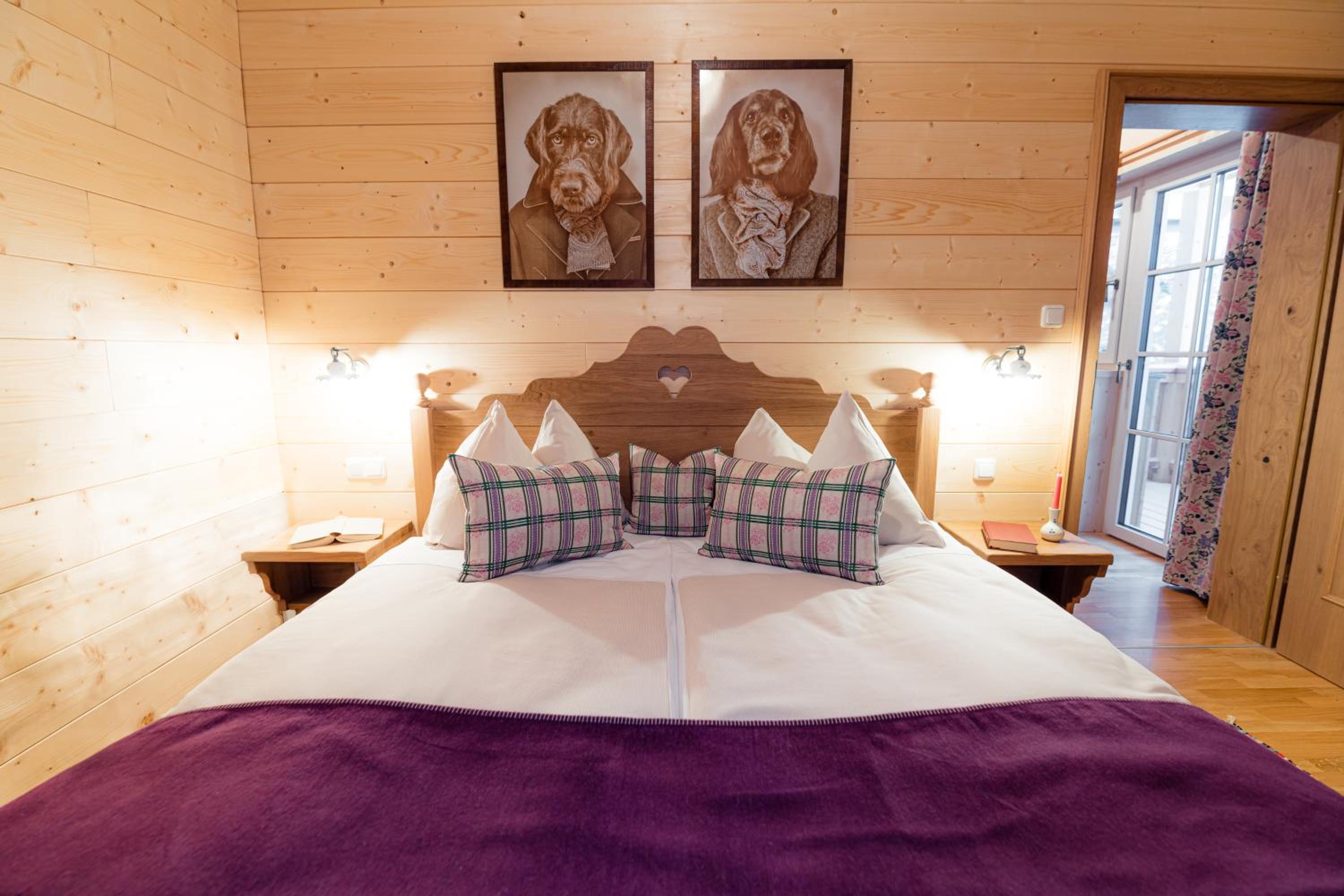 Three-Bedroom Chalet photo 1