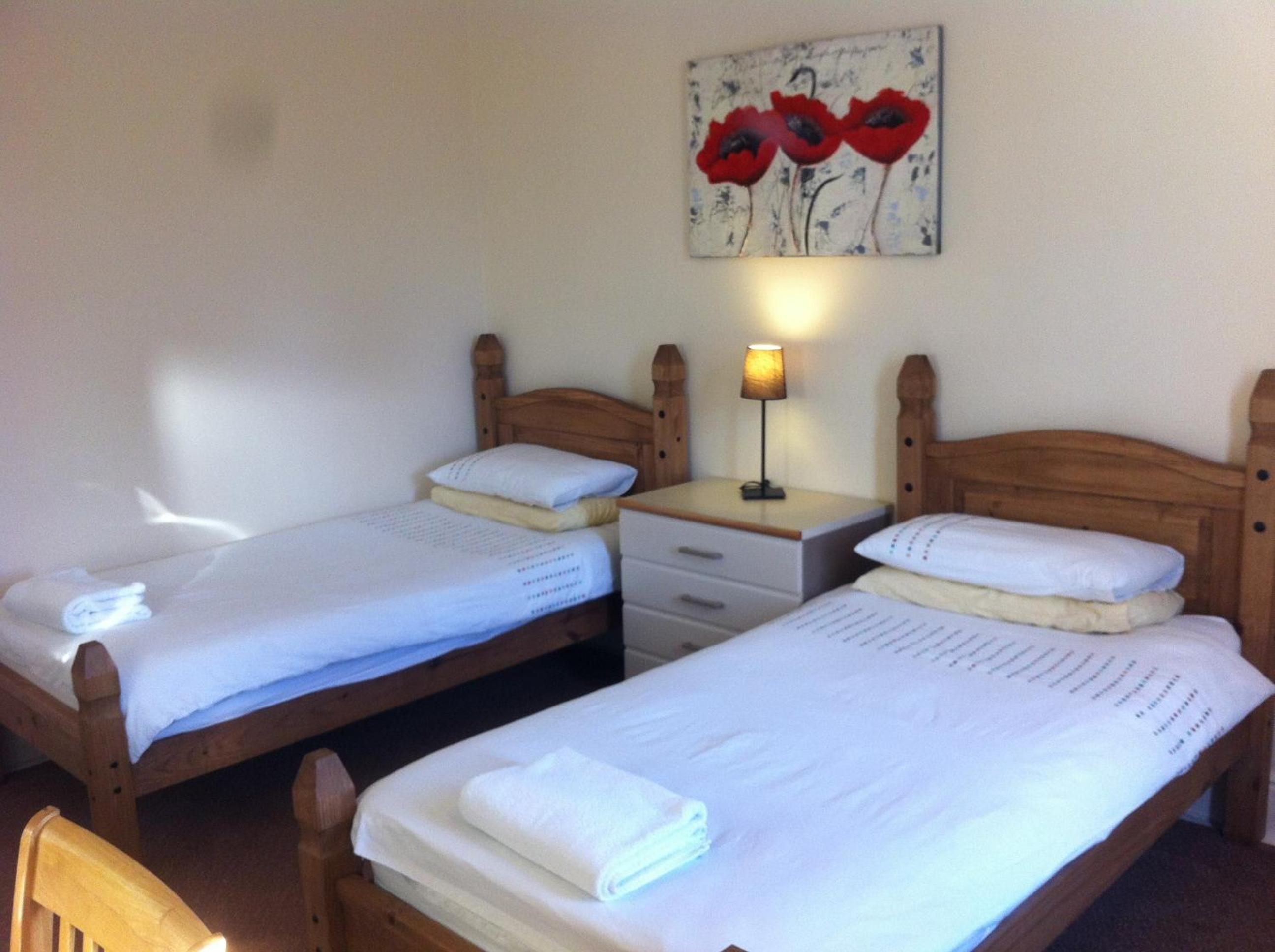 Twin Room - Photo 1