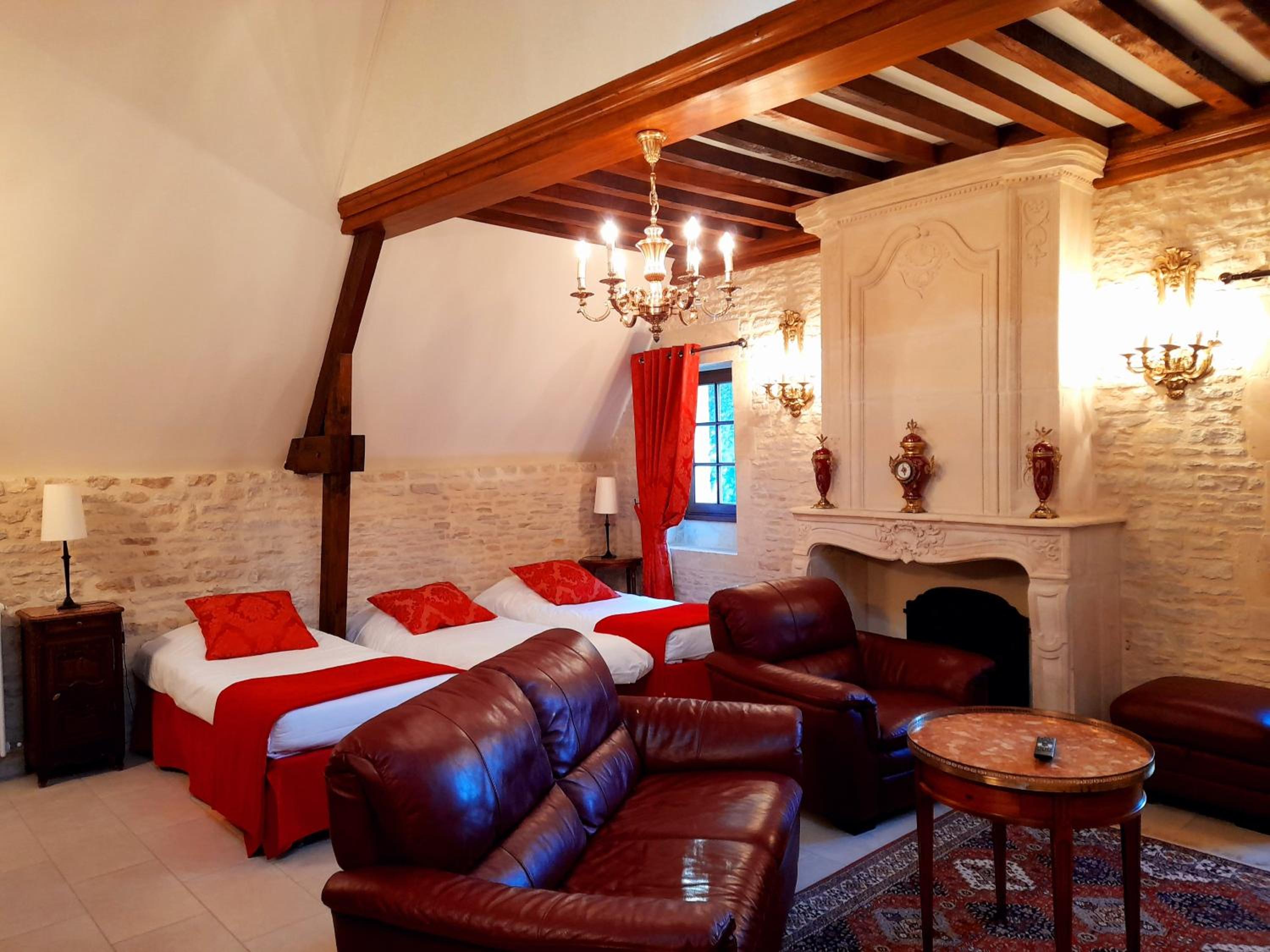 Family Suite - Photo 1