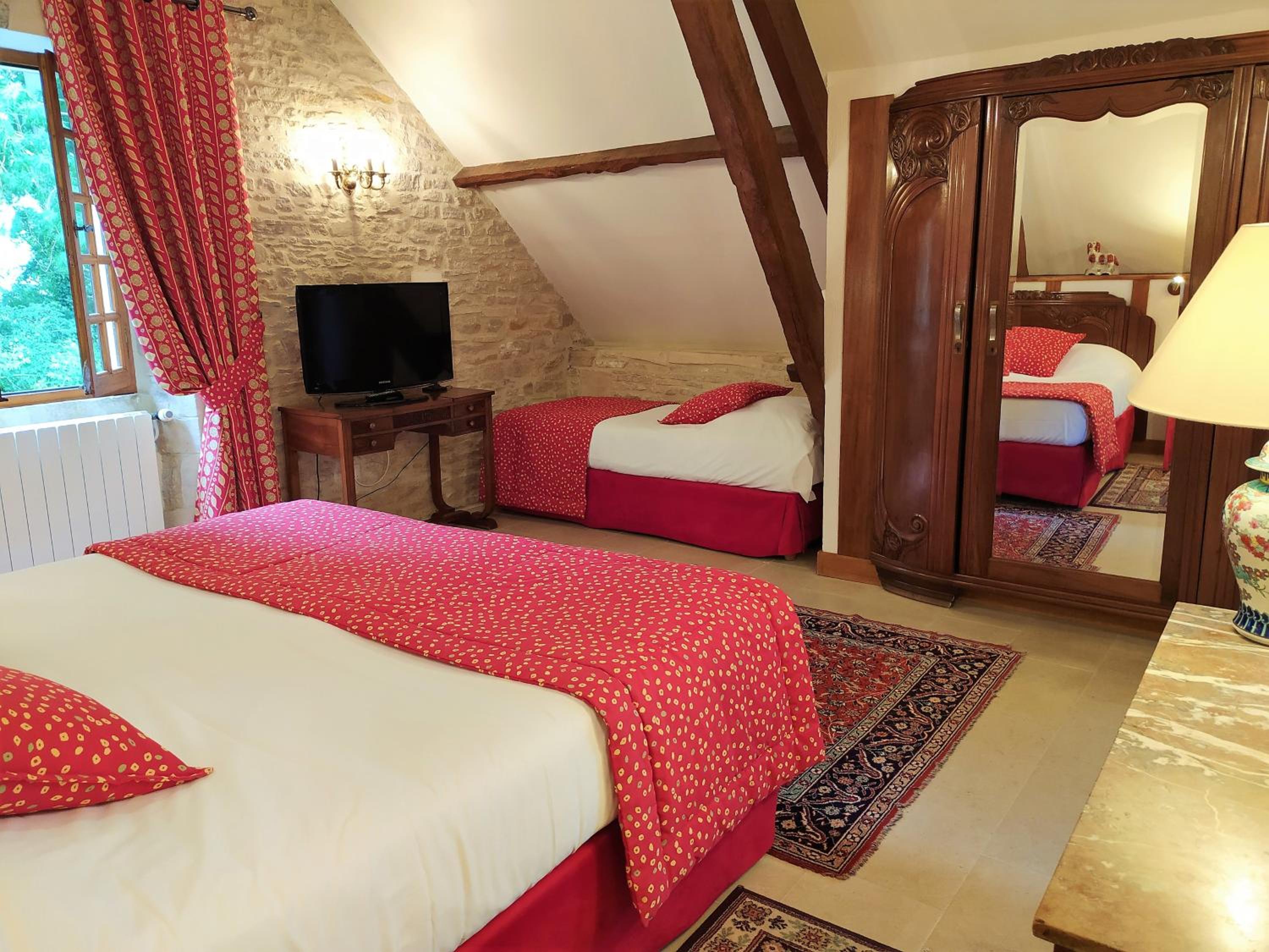 Junior Suite - Triple - Photo 7