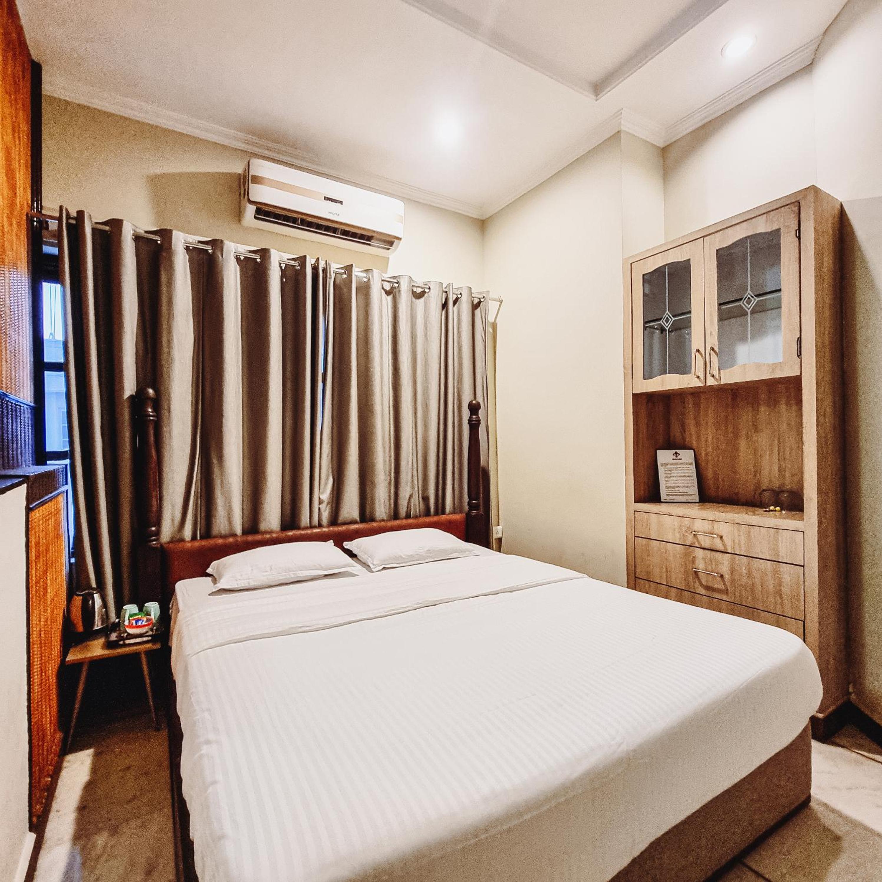 Deluxe Double Room - Photo 1