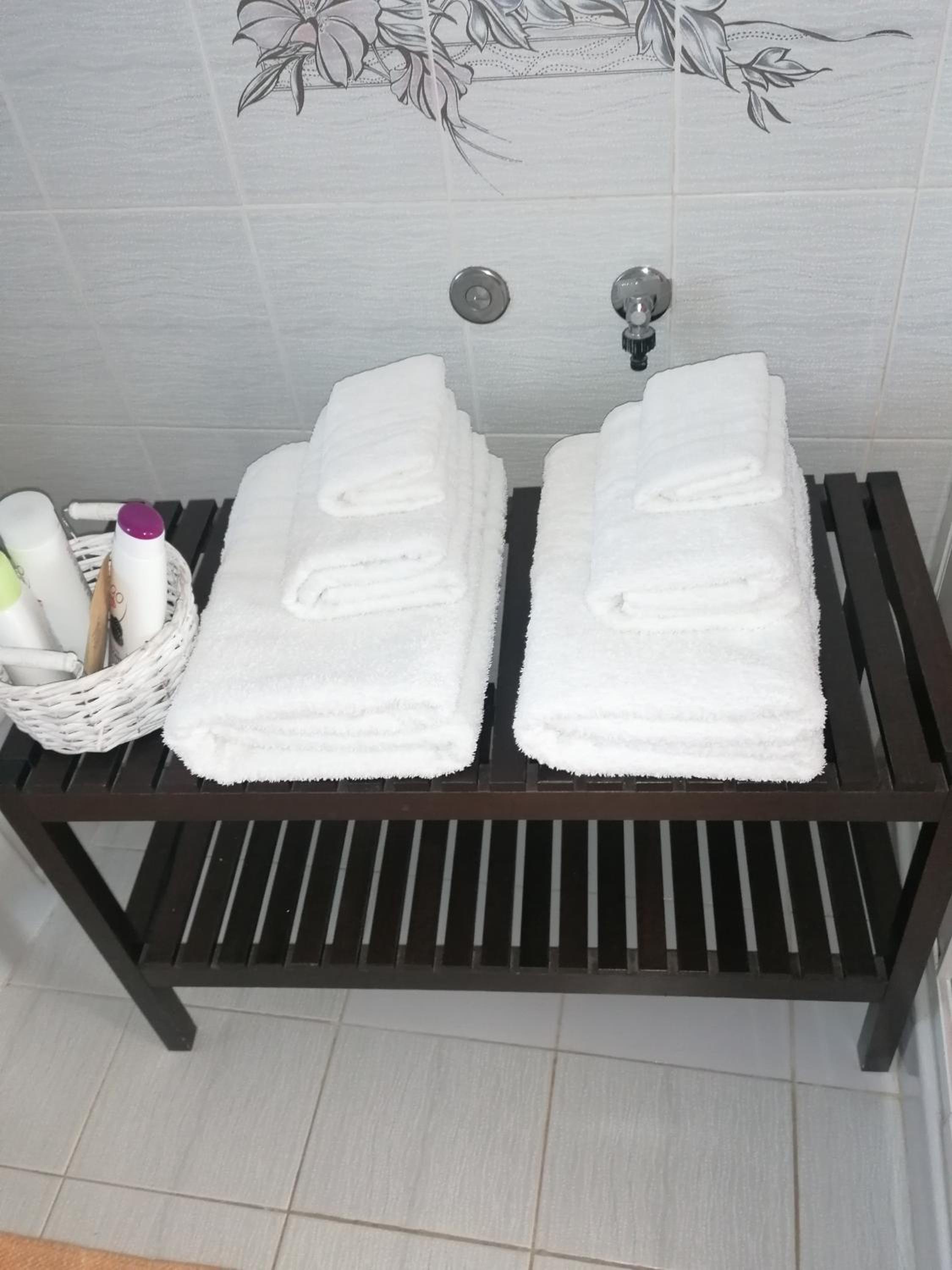 Double Room with Garden View - Photo 2