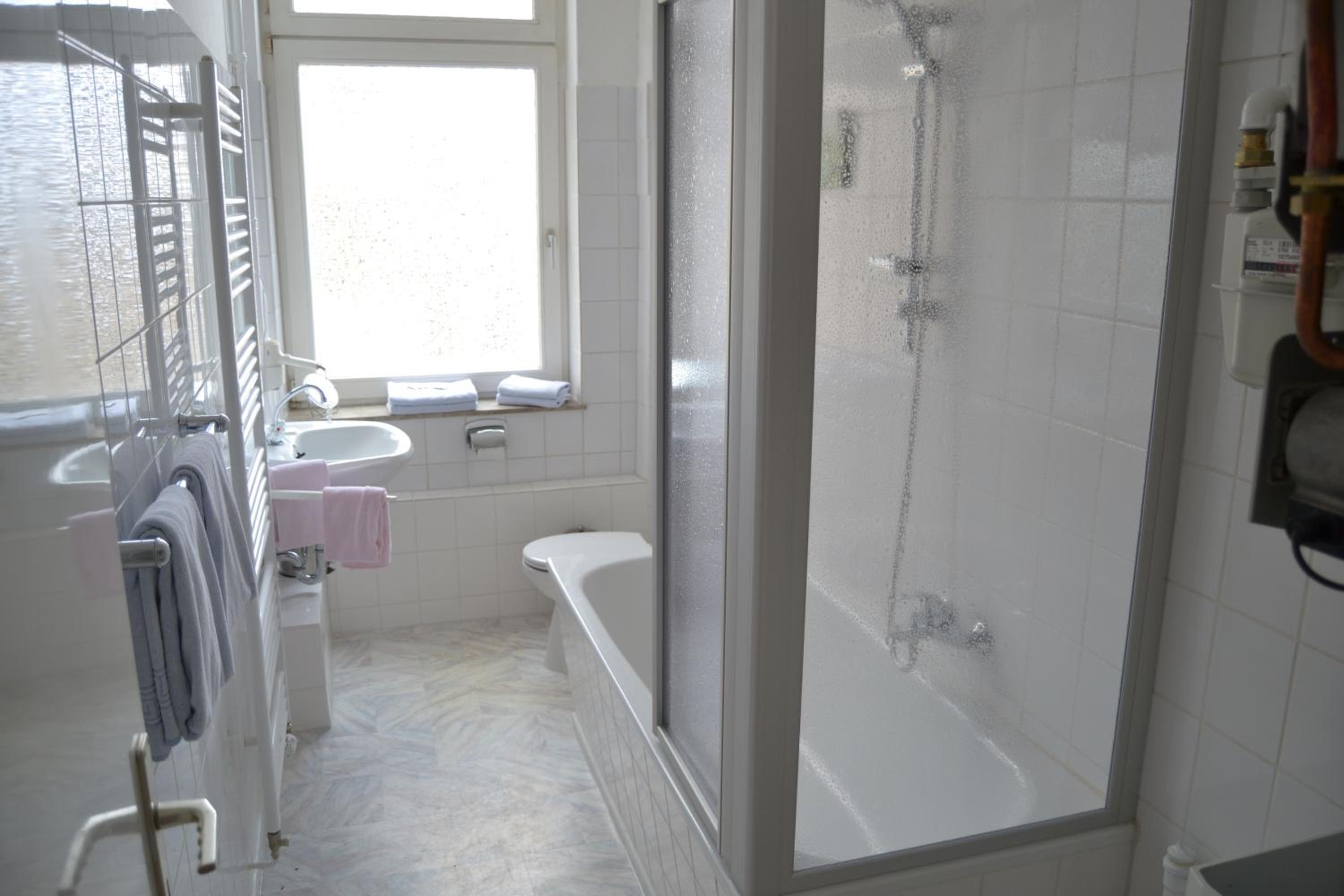 Two Bedroom Apartment  - Photo 10