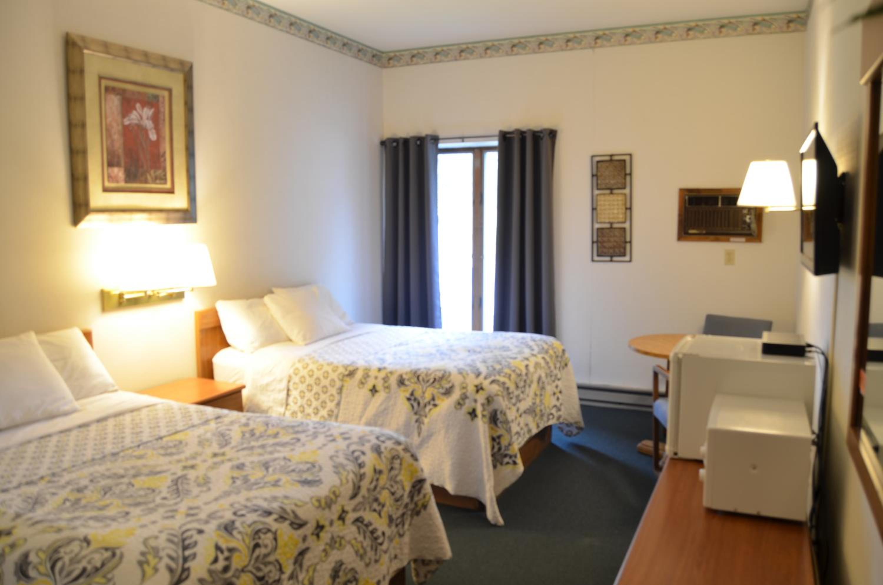 Double Room - Disability Access - Photo 1