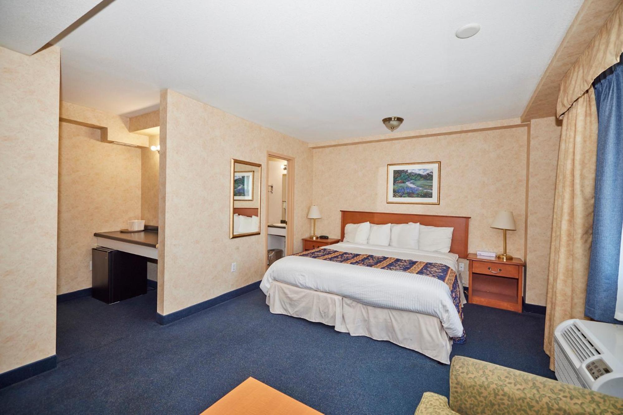 Queen Room - Photo 1