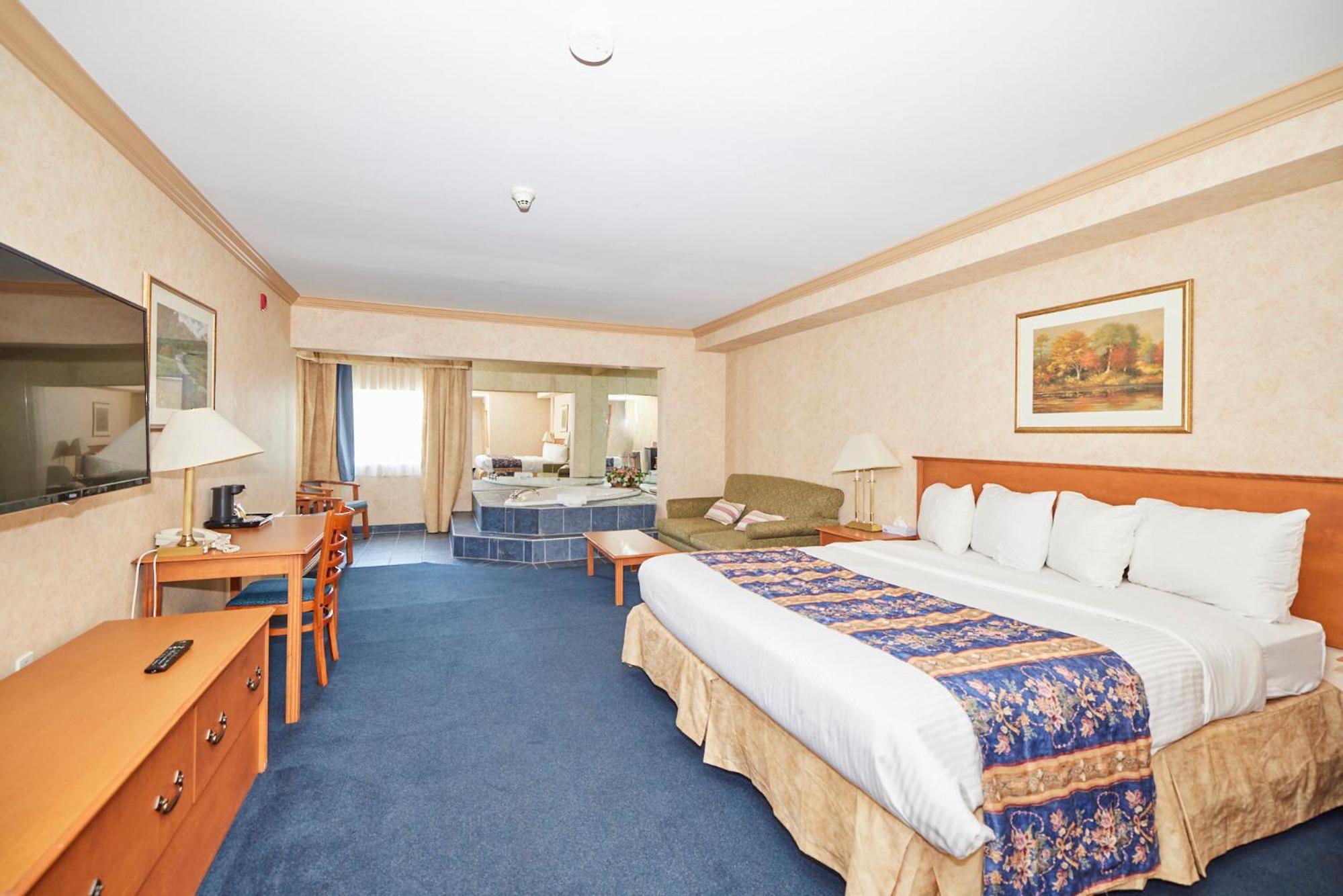 King Room with Spa Bath