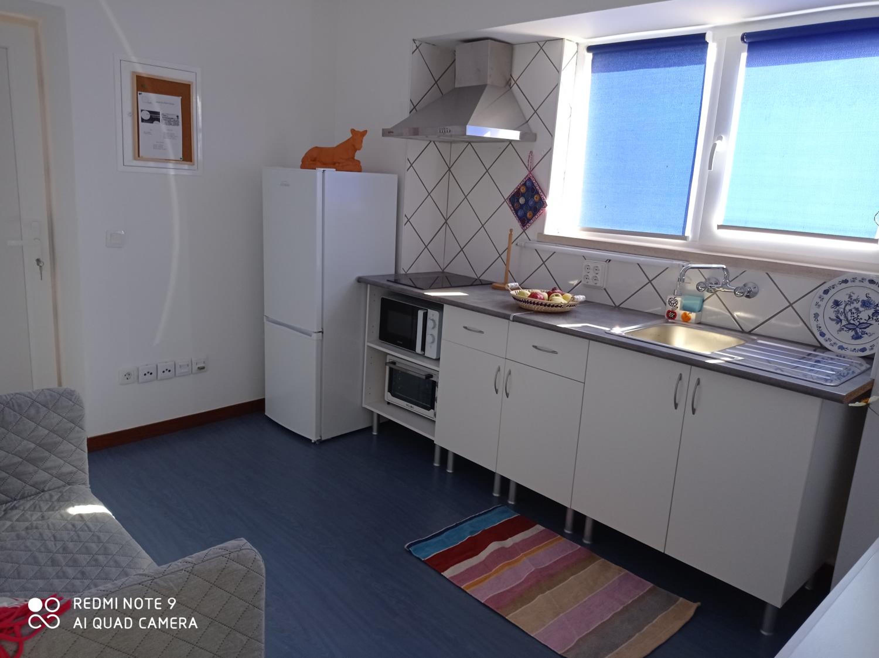 One-Bedroom Apartment - Photo 9