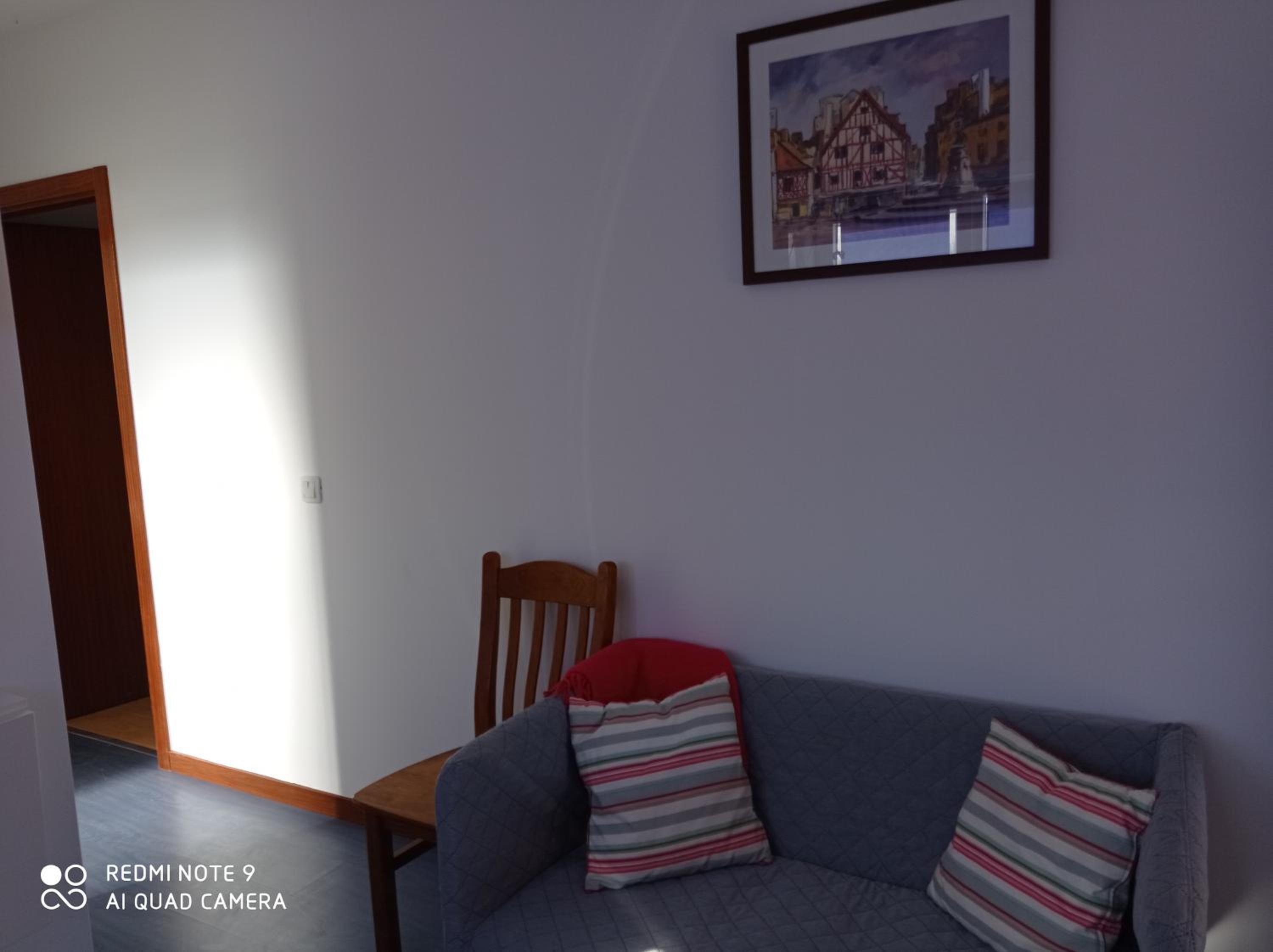 One-Bedroom Apartment - Photo 6