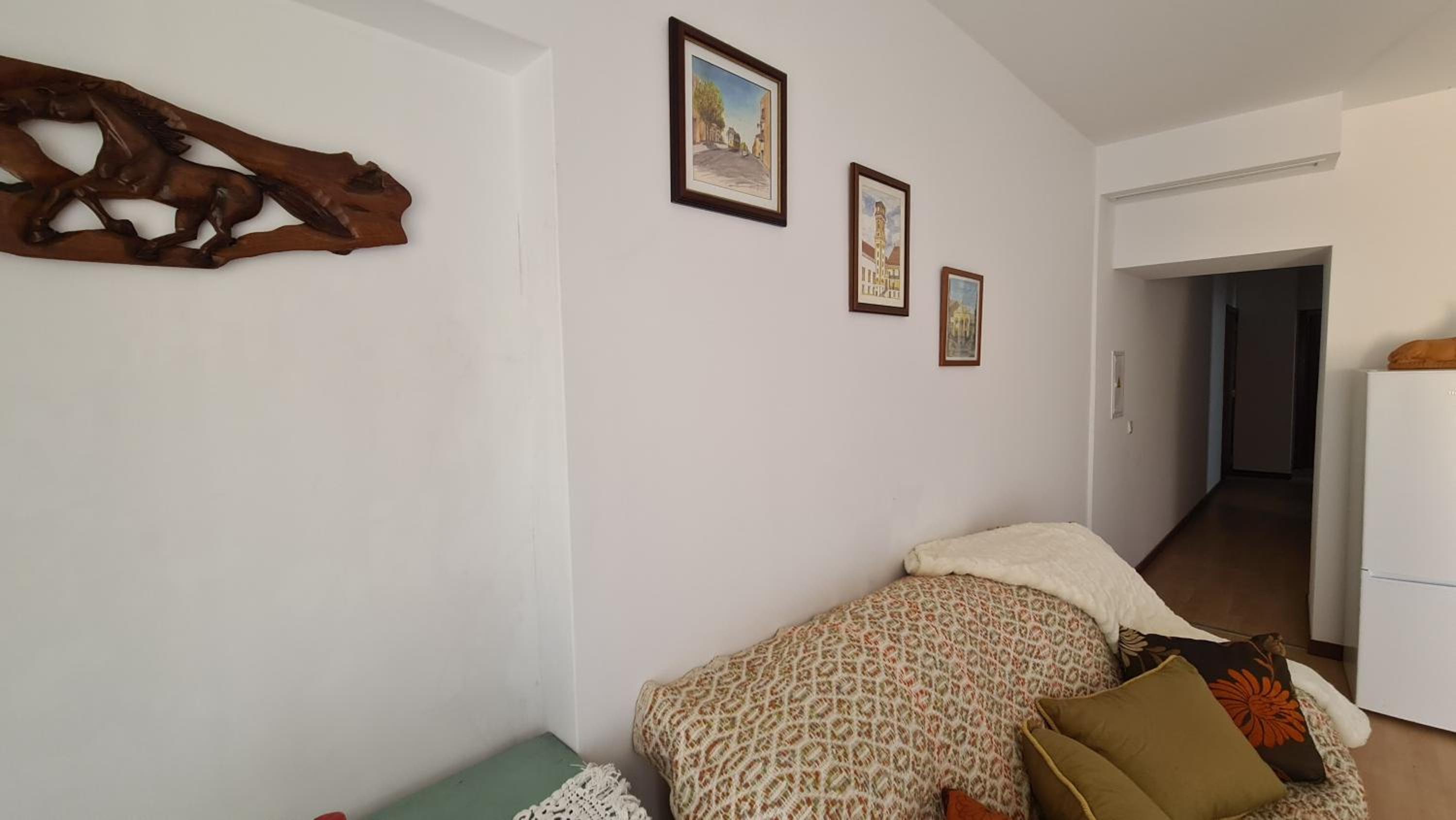 Two-Bedroom Apartment - Photo 4