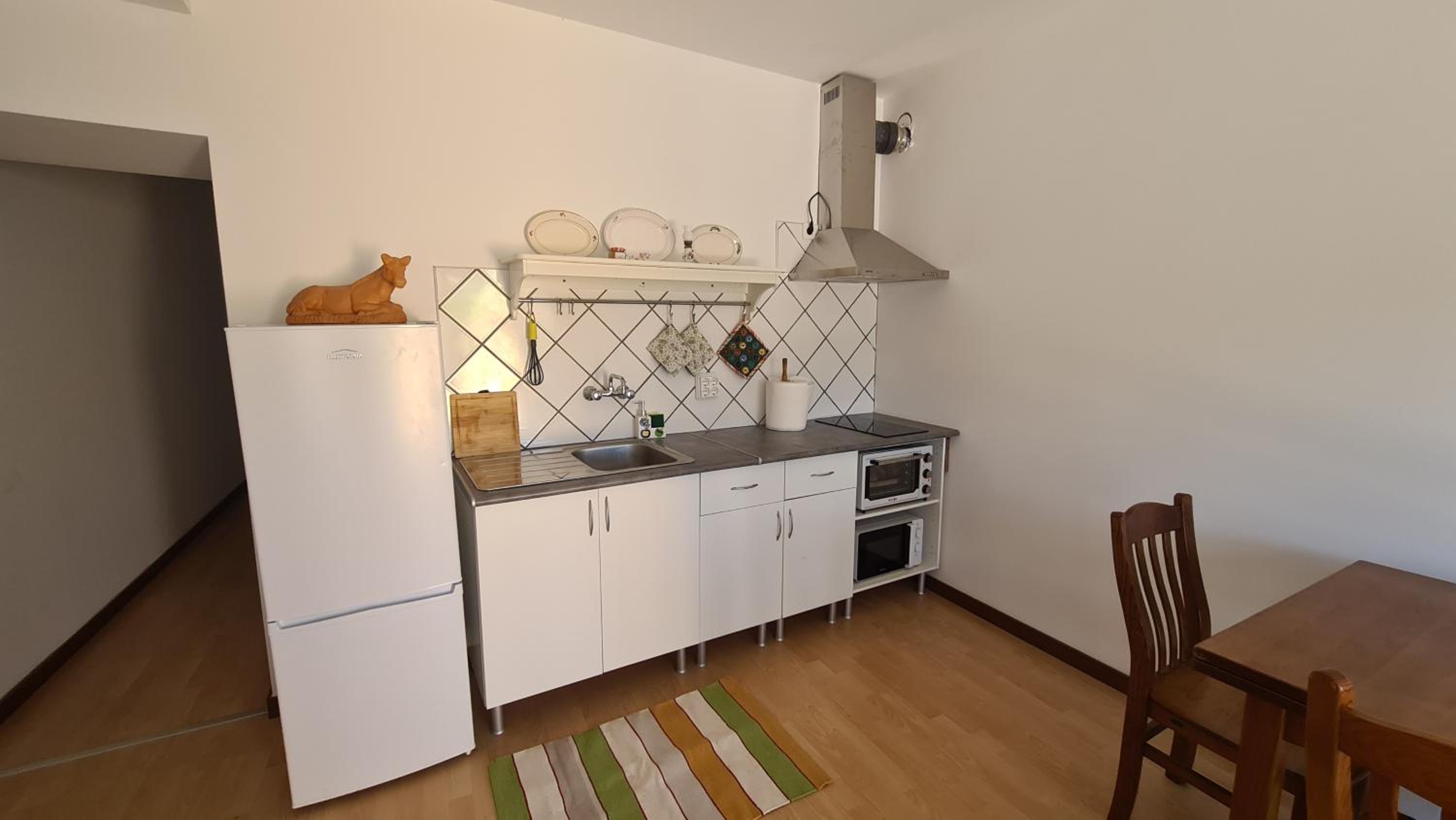 Two-Bedroom Apartment - Photo 6