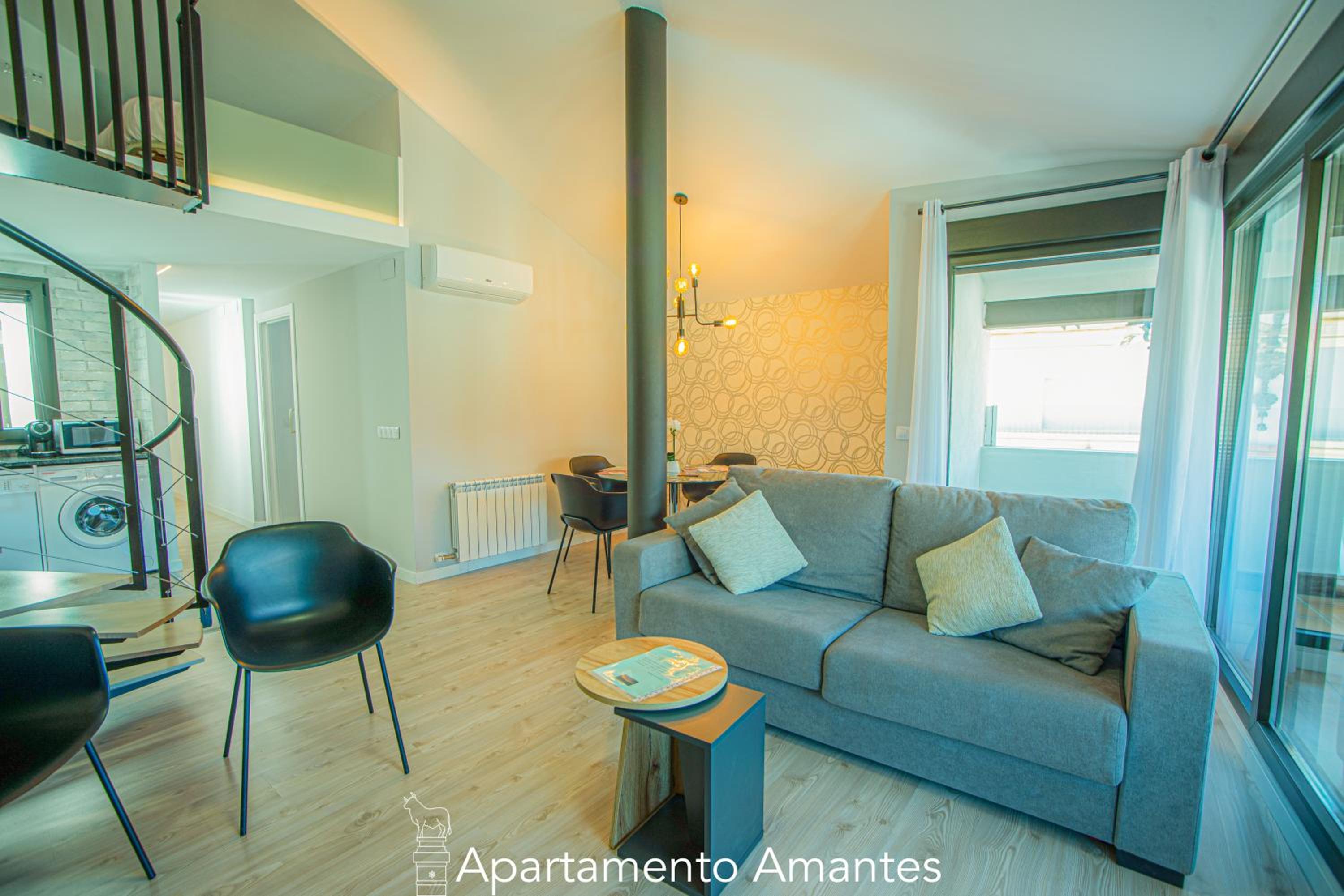 Apartment with Shower - Photo 14