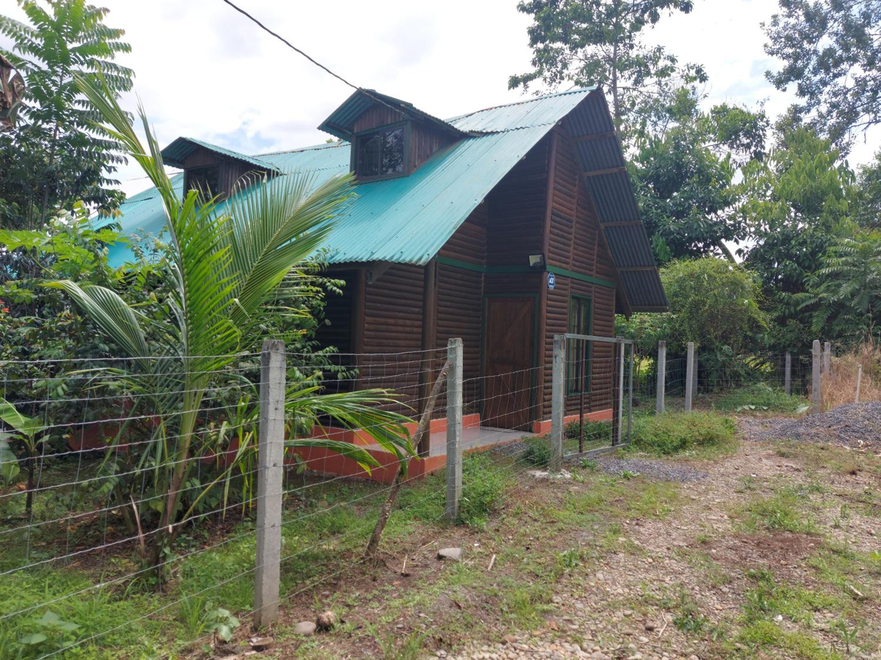 One-Bedroom House photo 2