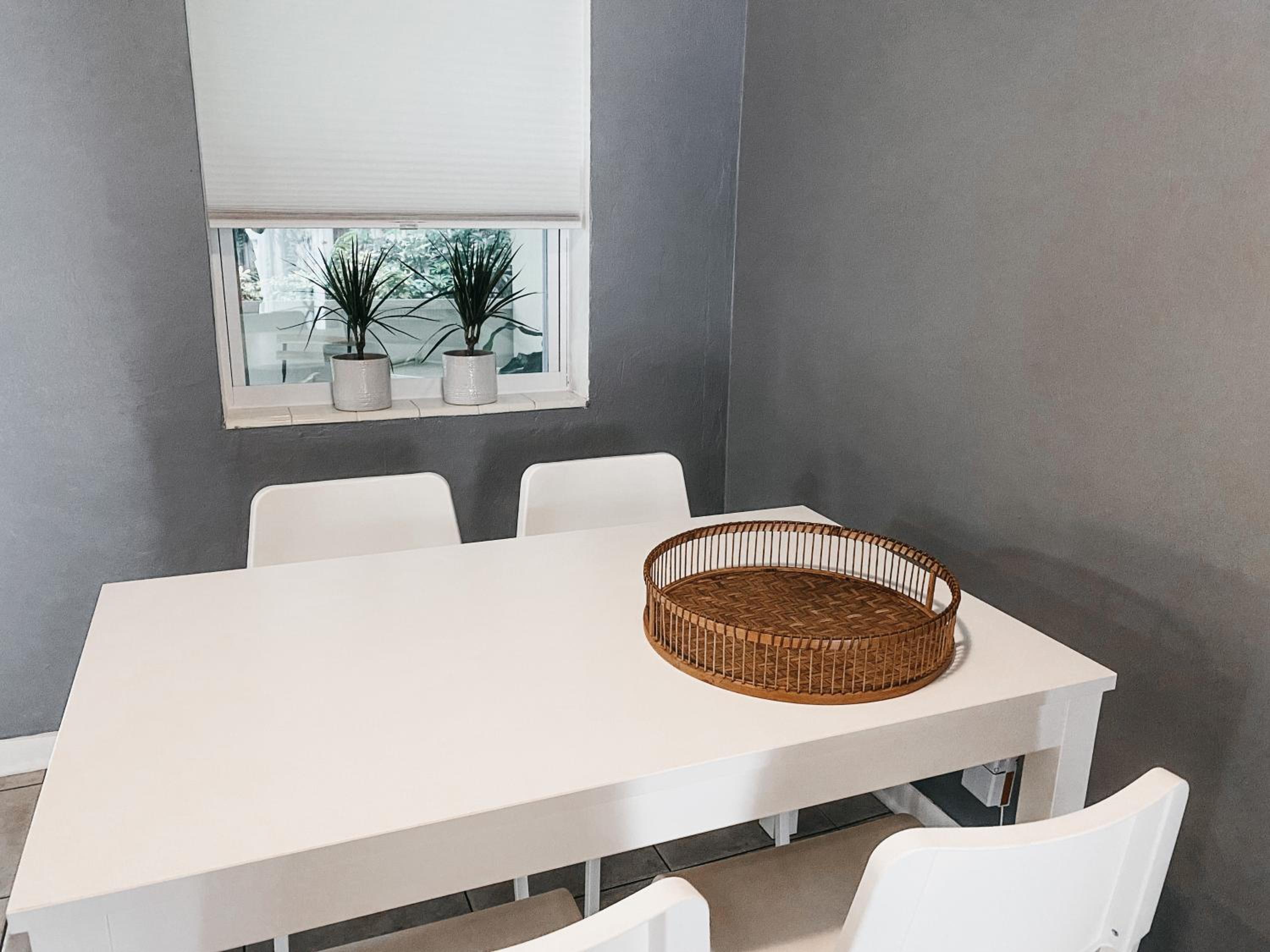 One-Bedroom Apartment - Photo 4