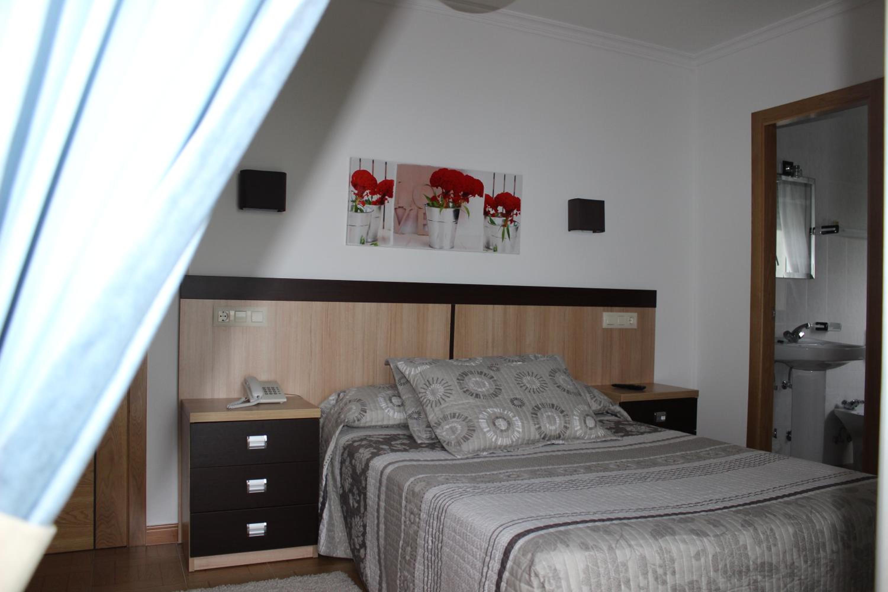Double Room with Balcony and Sea View photo 3