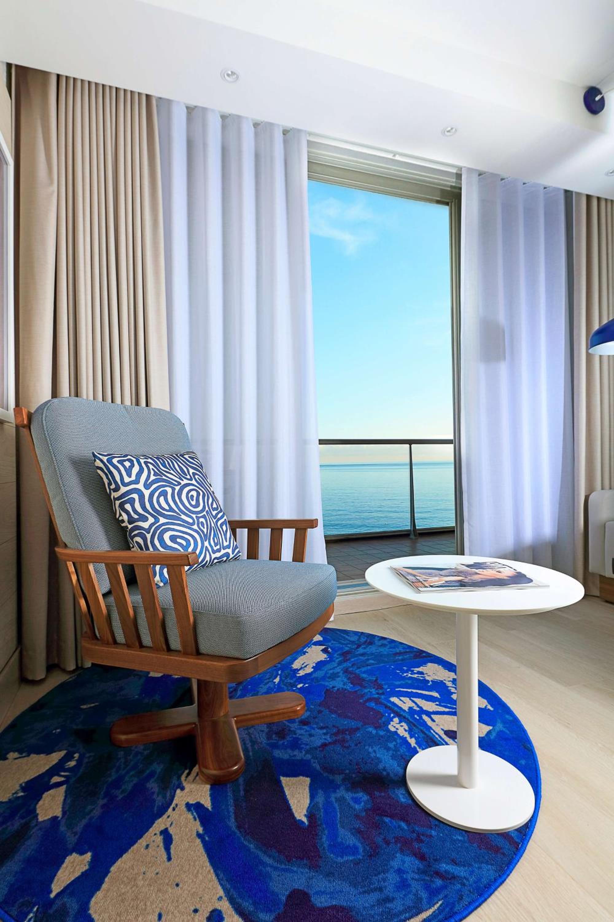 Premium Room with Sea View and Terrace - Photo 8