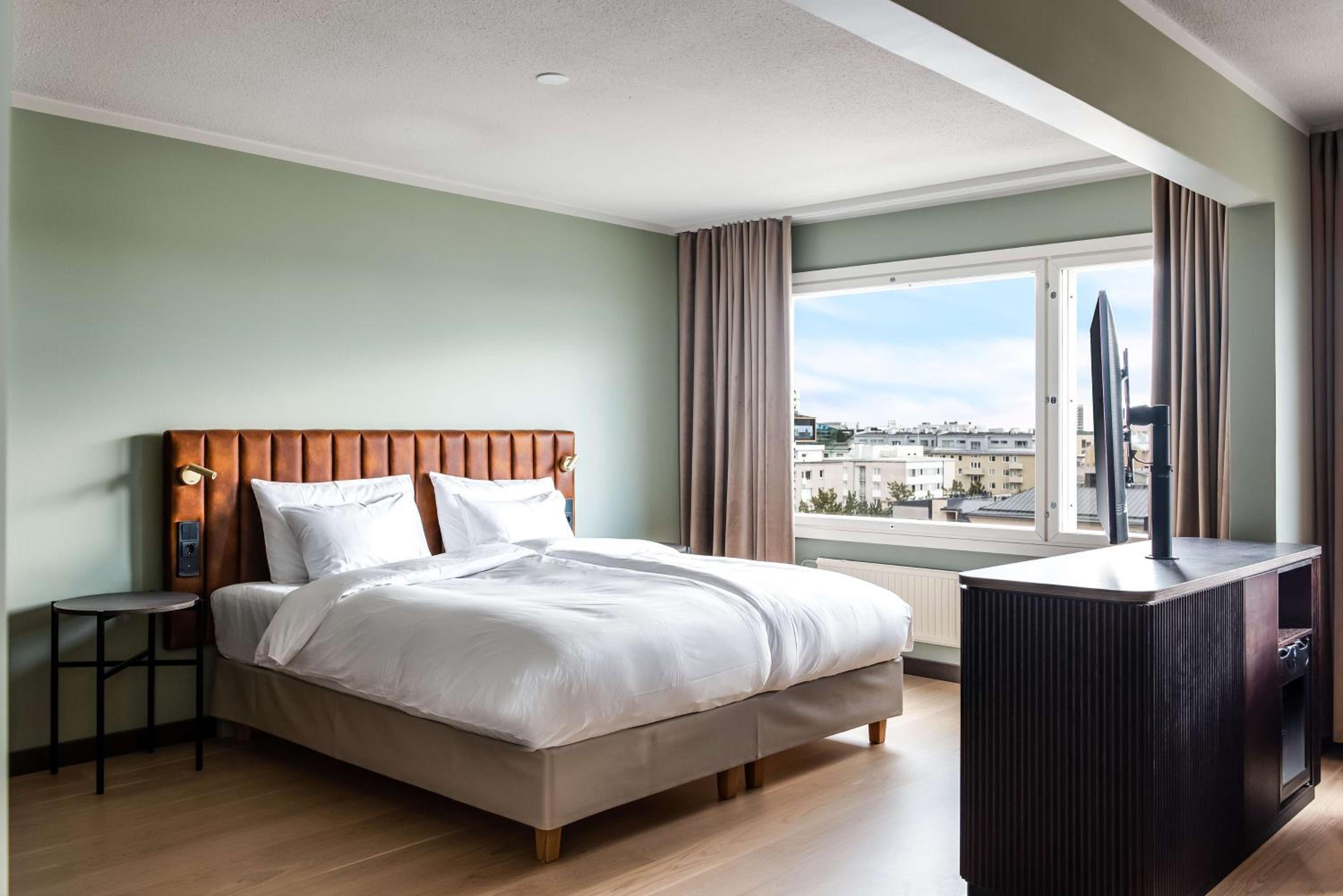 Junior Suite - High Floor - Photo 1