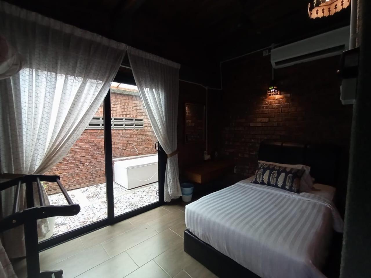 Mambu Villa - Photo 11
