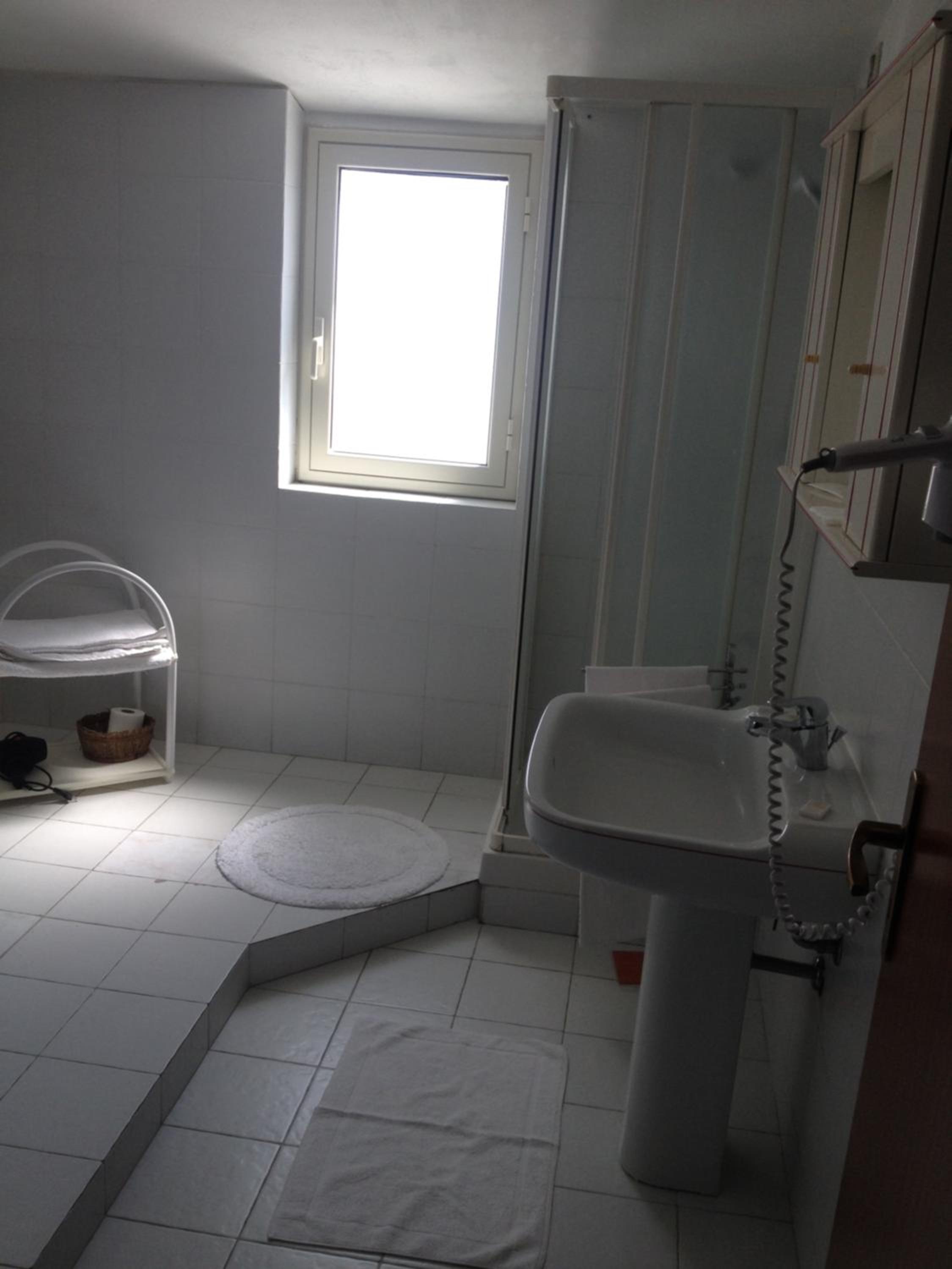 Suite with Terrace and Sea View - Photo 4