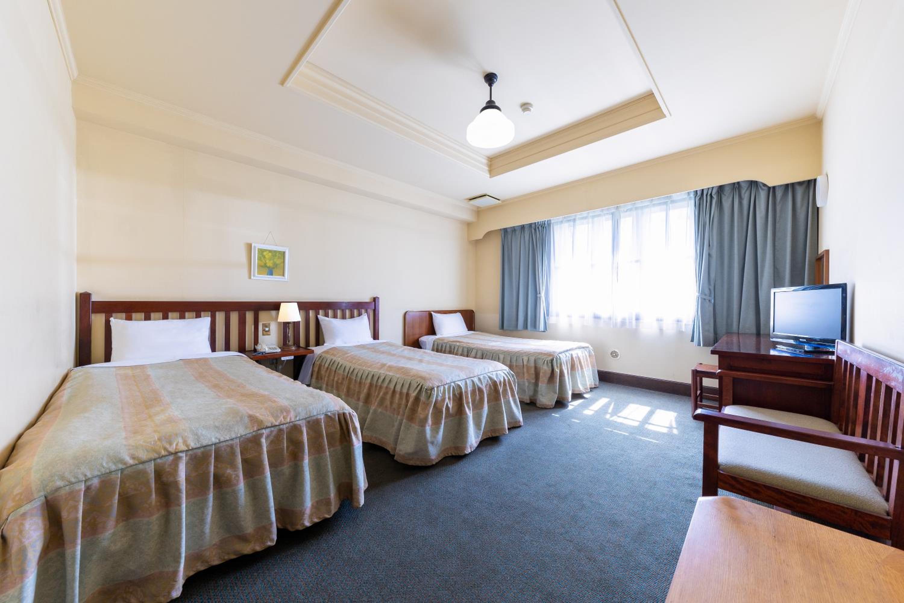 Triple Room - Non-Smoking - Photo 1